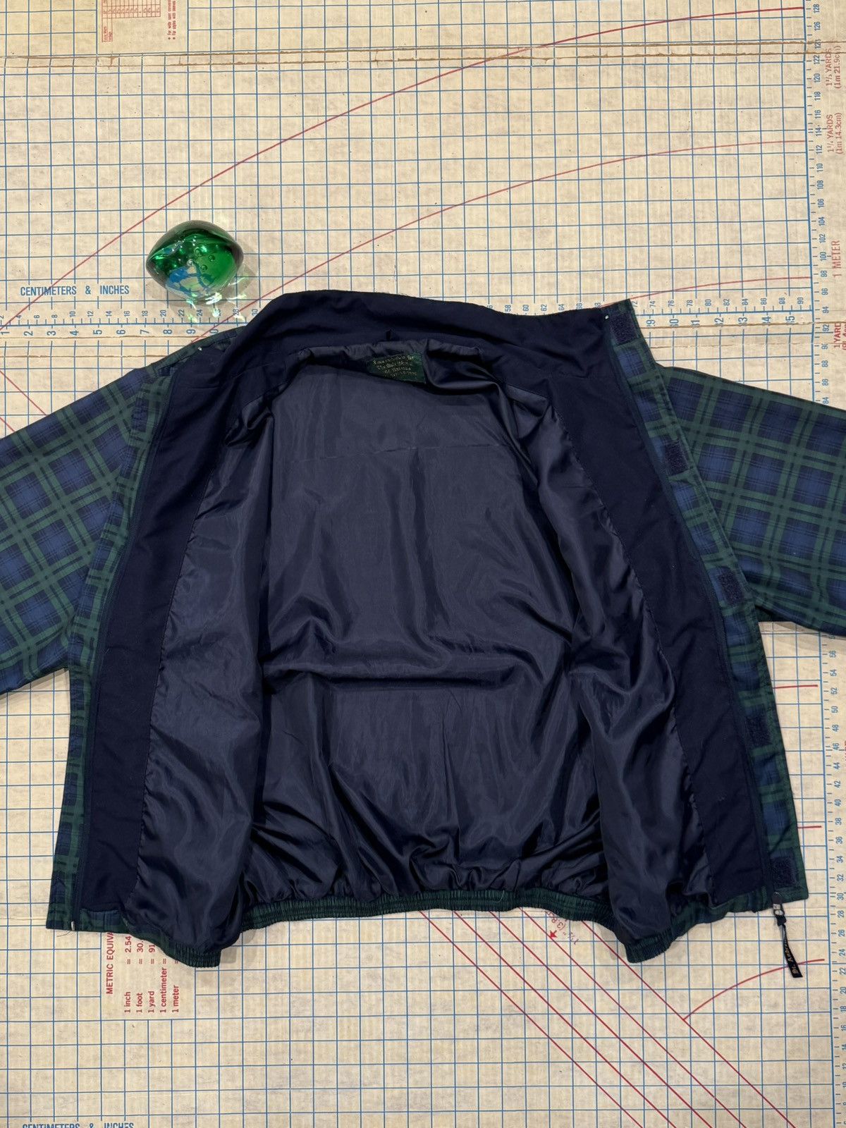 Vintage Vintage St Andrews Old Course Full Zip Black Watch Tartan Size US L / EU 52-54 / 3 - 7 Thumbnail