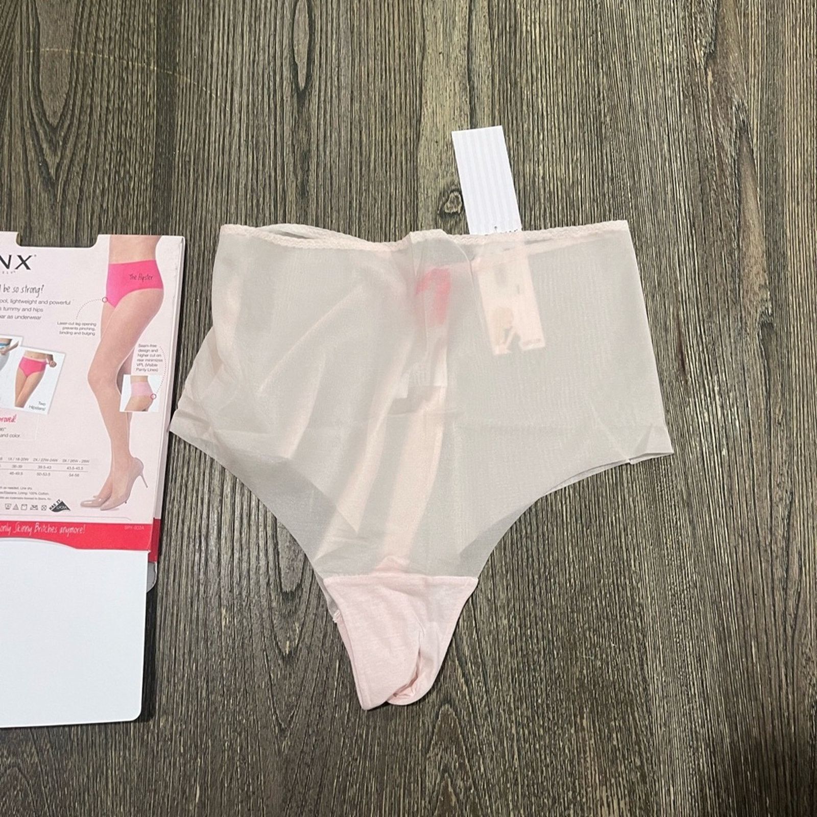 Spanx NWT Spanx Skinny Sheer Shaping Hipster Panty Pure Size XL Size 36" / US 14 / IT 50 - 6 Thumbnail