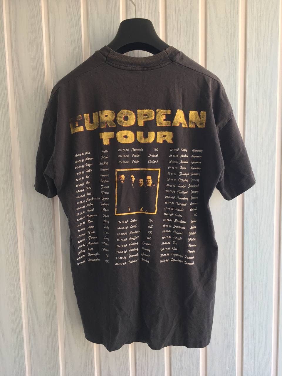 Metallica Vintage 1996 Metallica Load European Tour Black T-Shirt Size US L / EU 52-54 / 3 - 4 Thumbnail