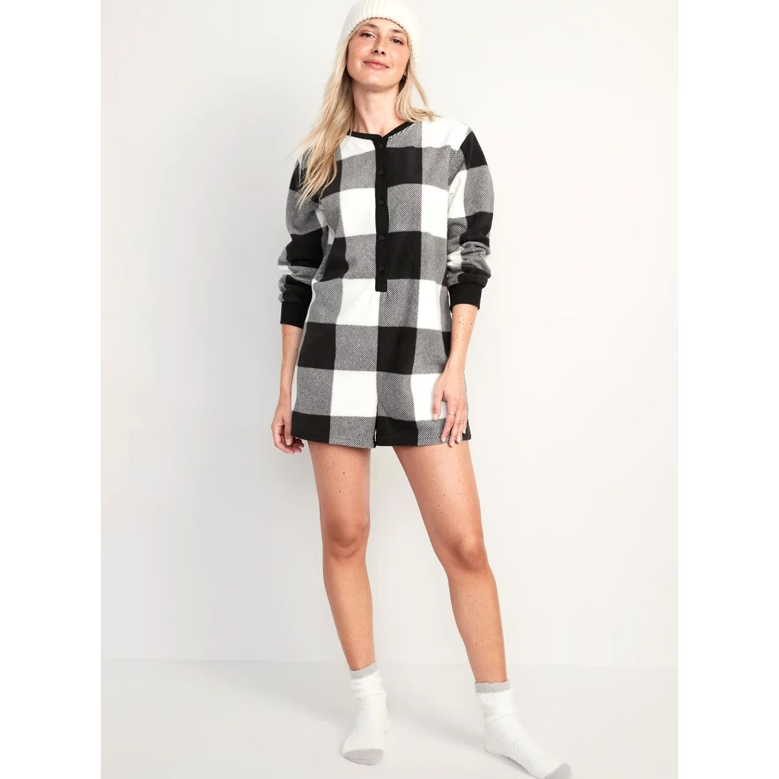 Old Navy Old Navy Fleece Henley Romper Pajama Womens Medium Black Plaid Long Sleeve NWT Size M / US 6-8 / IT 42-44 - 2 Thumbnail