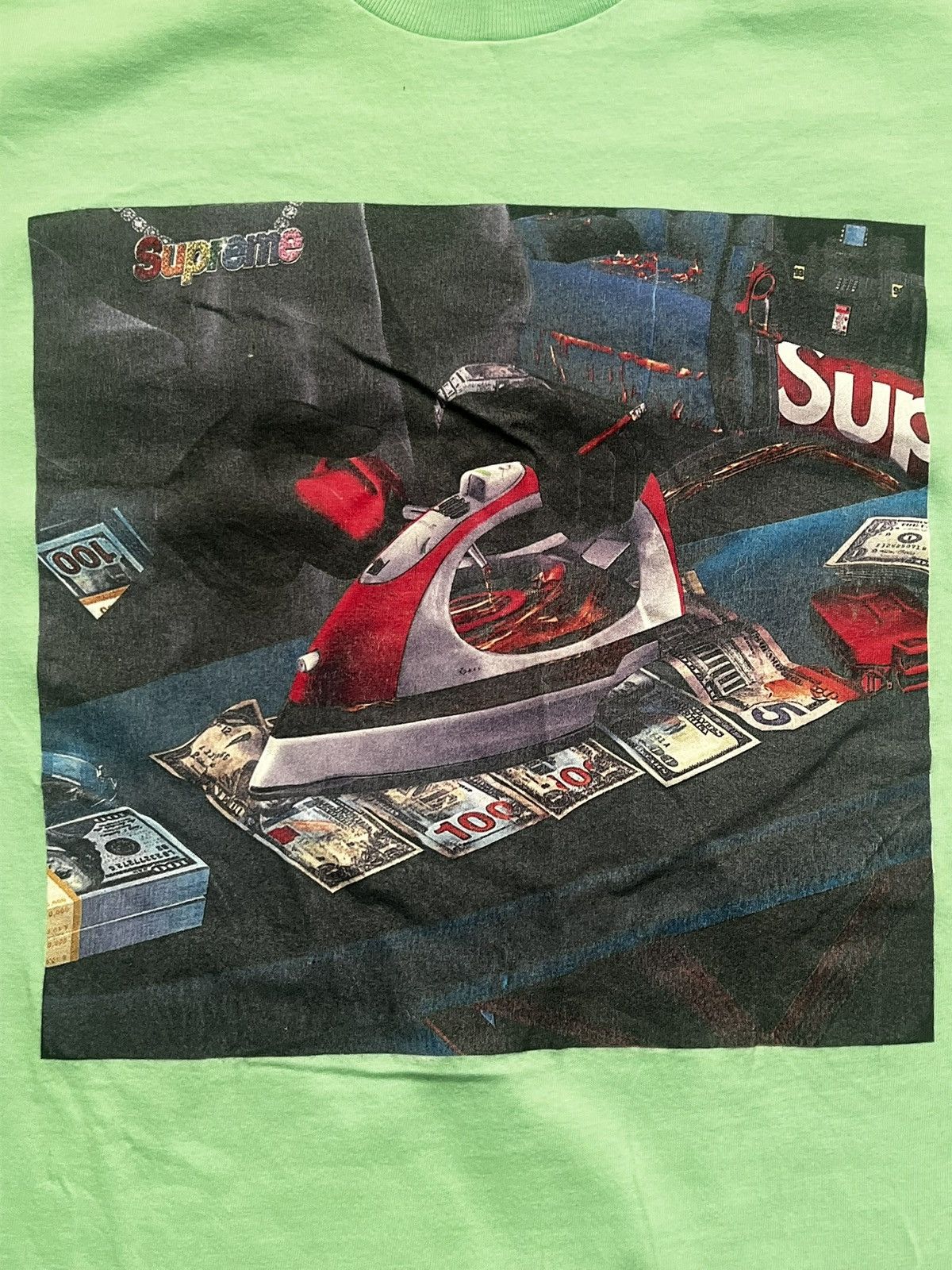 Supreme Supreme Graphic T Size US L / EU 52-54 / 3 - 4 Thumbnail