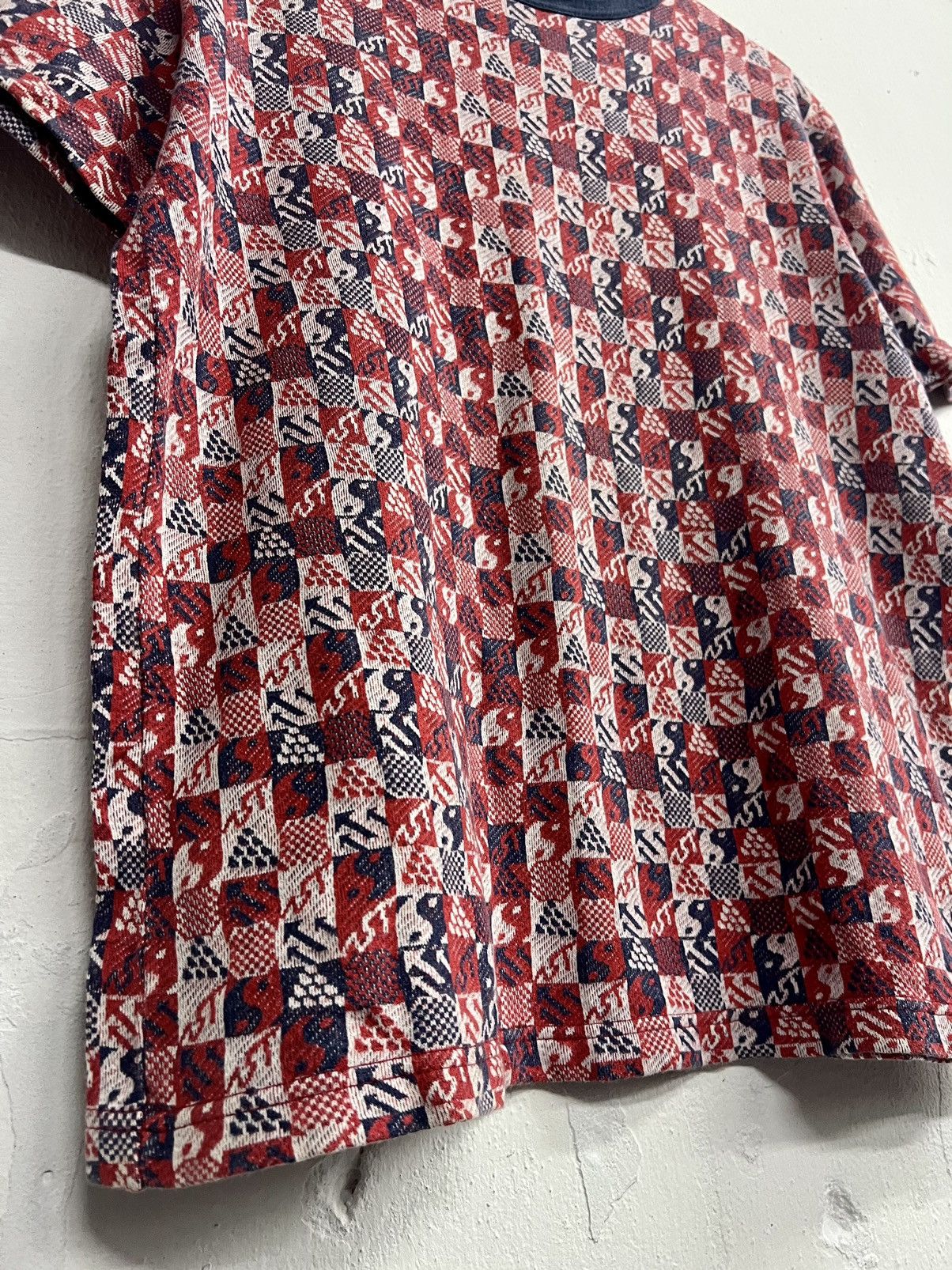 Vintage Rare Vintage Y2K T&C Surf Designs Monogram Hawaii AOP Size US M / EU 48-50 / 2 - 4 Thumbnail
