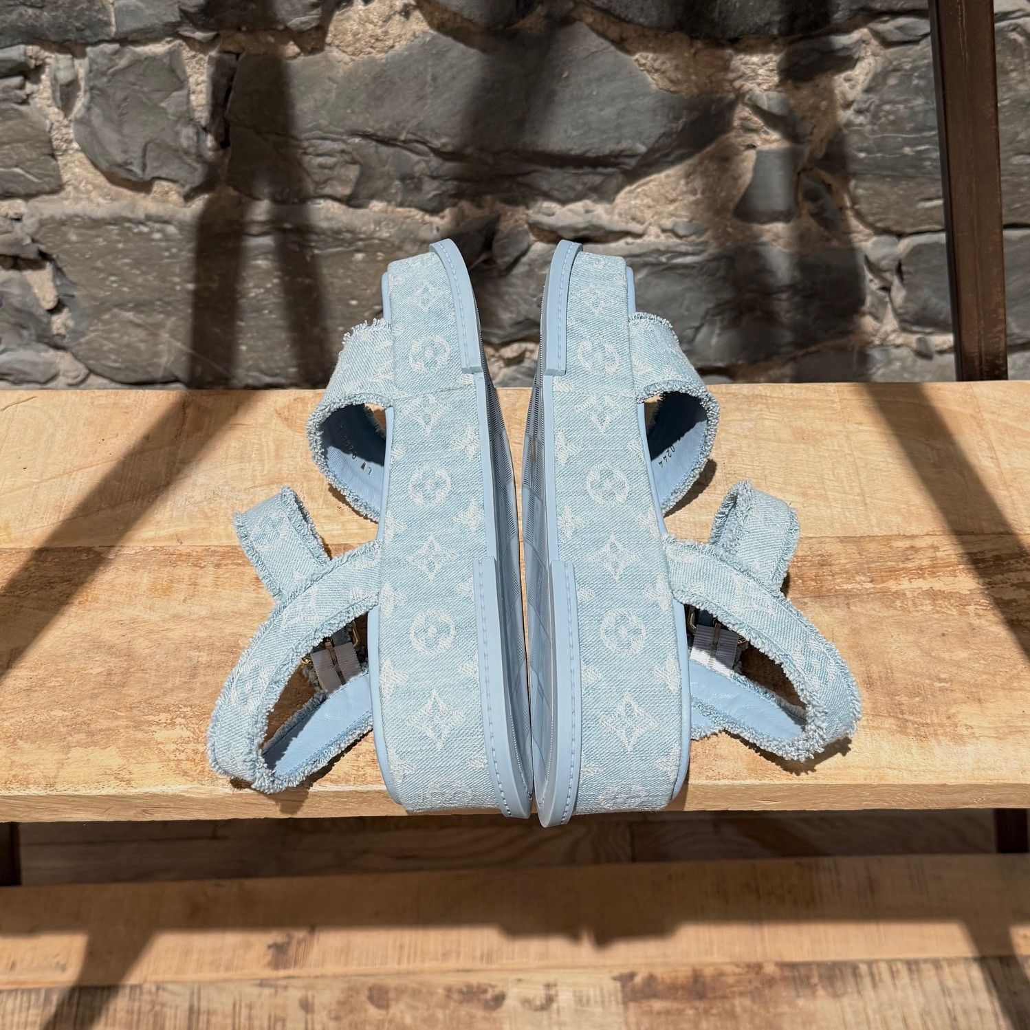 Louis Vuitton Louis Vuitton Blue Denim Monogram Maya Platform Sandals Size US 11 / IT 41 - 8 Thumbnail