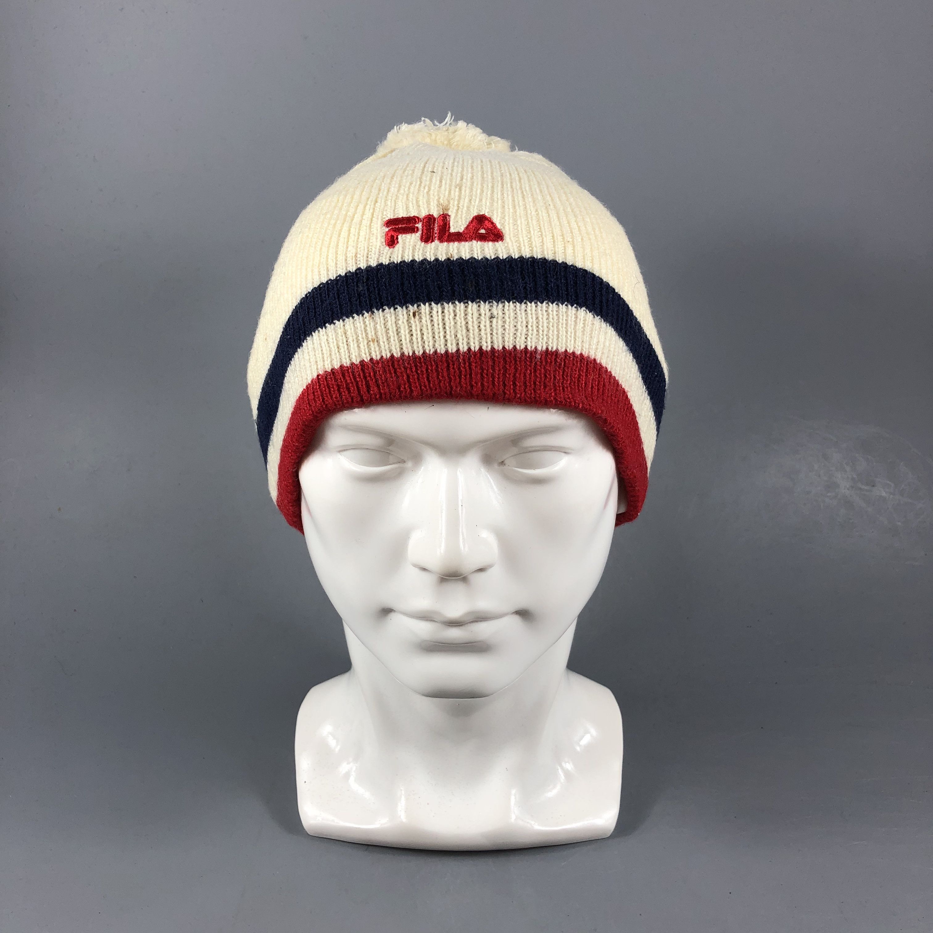 FILA Bobble Beanie Snowcap Snow Hat B827