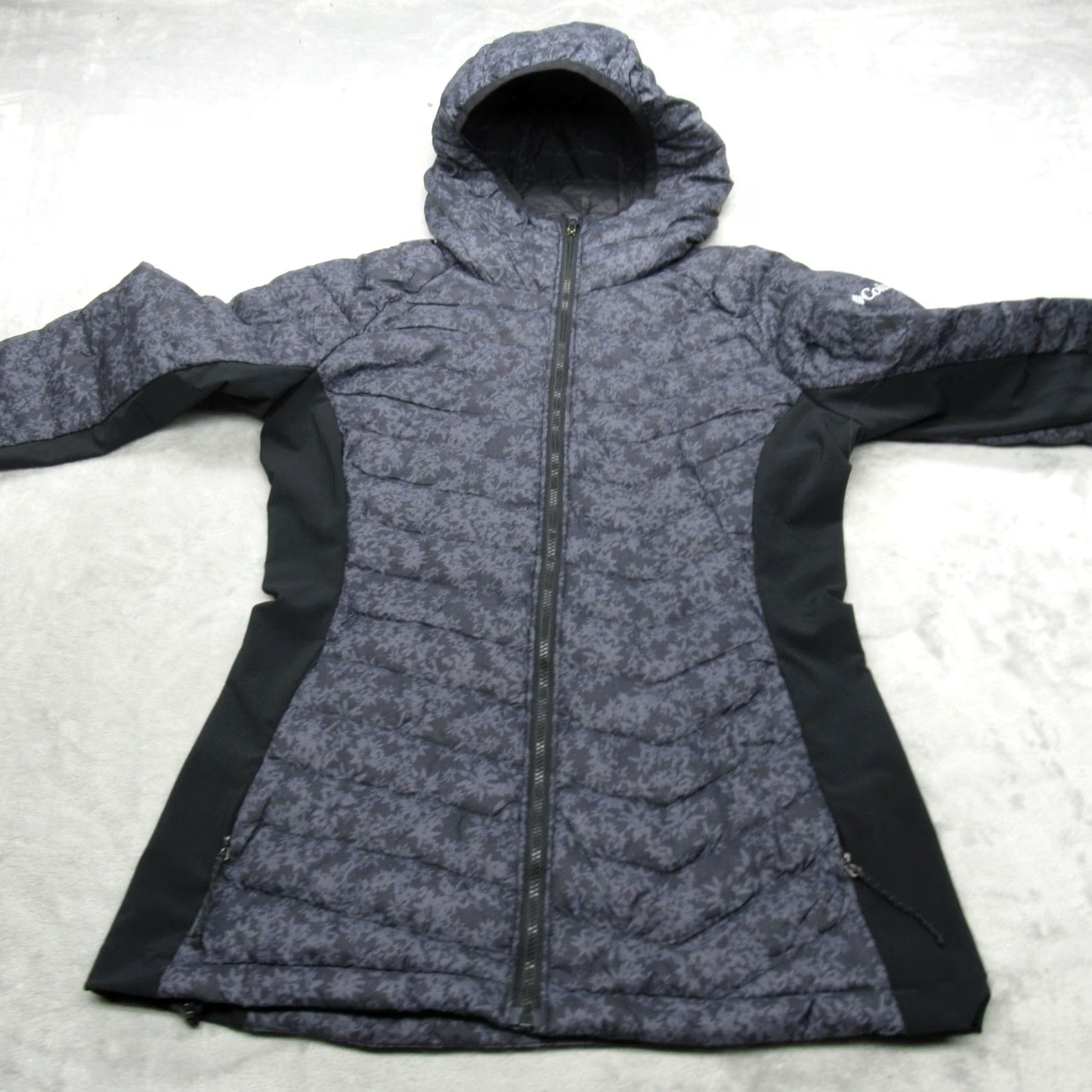 Vintage Columbia Jacket Women Medium Dark Blue Floral Hooded Lightweight Puffer Hybrid Size M / US 6-8 / IT 42-44 - 7 Thumbnail
