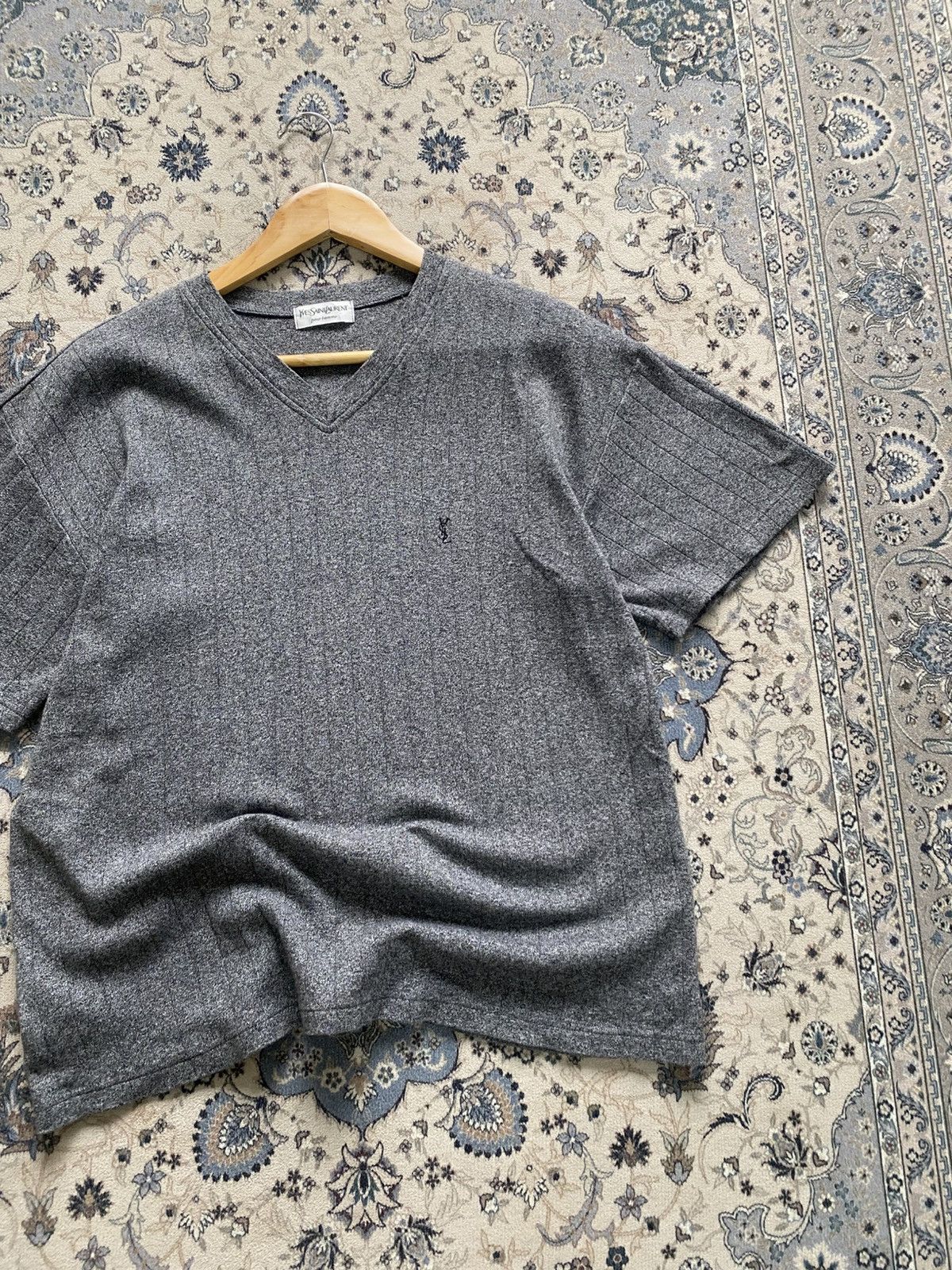 Yves Saint Laurent YSL POUR HOMME KNIT CROP SHIRT V NECK DESIGNER EMBROIDERY Size US M / EU 48-50 / 2 - 2 Thumbnail