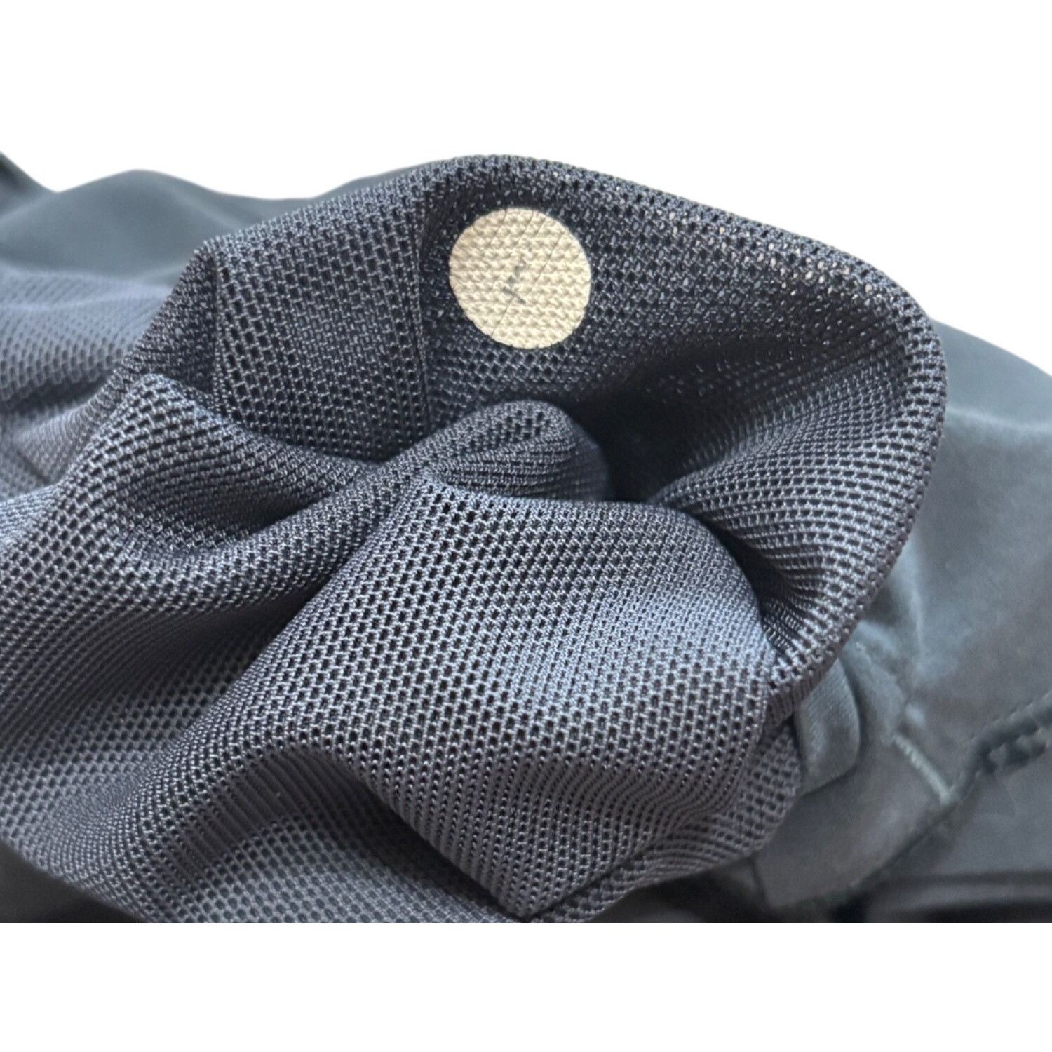 Lululemon 𝓛𝓾𝓵𝓾𝓵𝓮𝓶𝓸𝓷 Men's Black Athletic Shorts With Drawstri Size US 44 / EU 60 - 4 Thumbnail