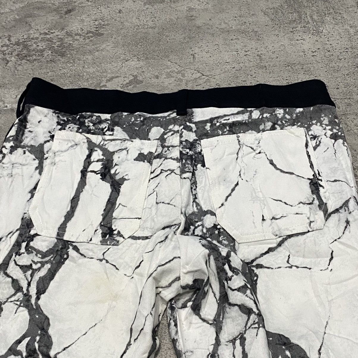 Balenciaga Balenciaga Marble Long Pants Size US 28 / EU 44 - 5 Thumbnail