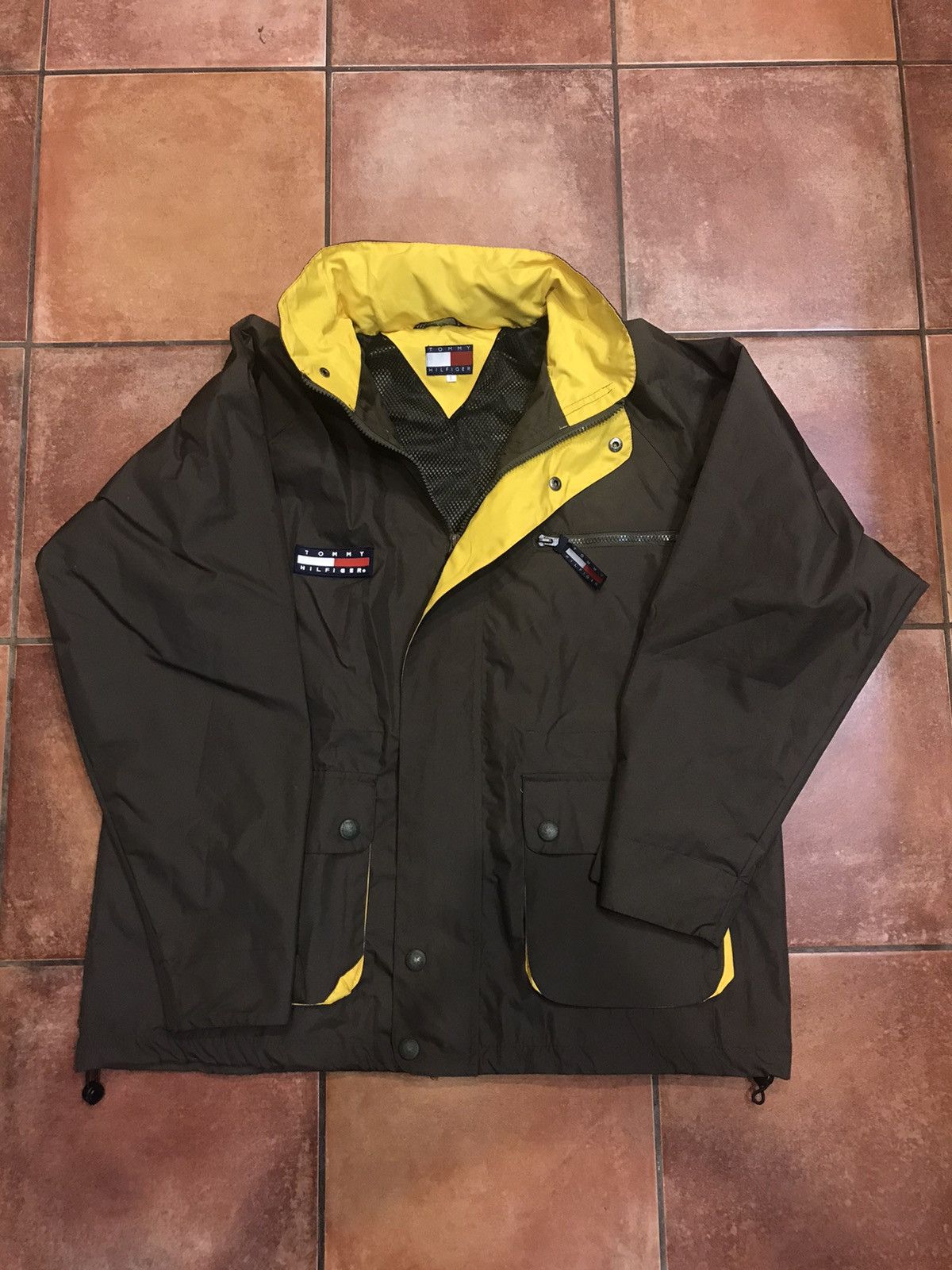 Tommy Hilfiger Vintage Tommy Hilfiger Jacket Size US L / EU 52-54 / 3 - 1 Thumbnail