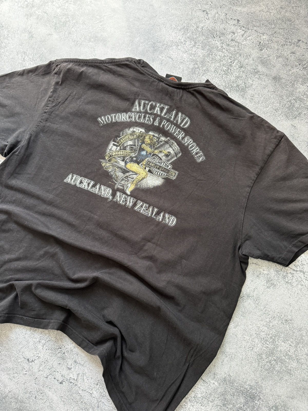 Harley Davidson × Vintage Vintage Harley Davidson Black Faded T-Shirt Size US XL / EU 56 / 4 - 3 Thumbnail