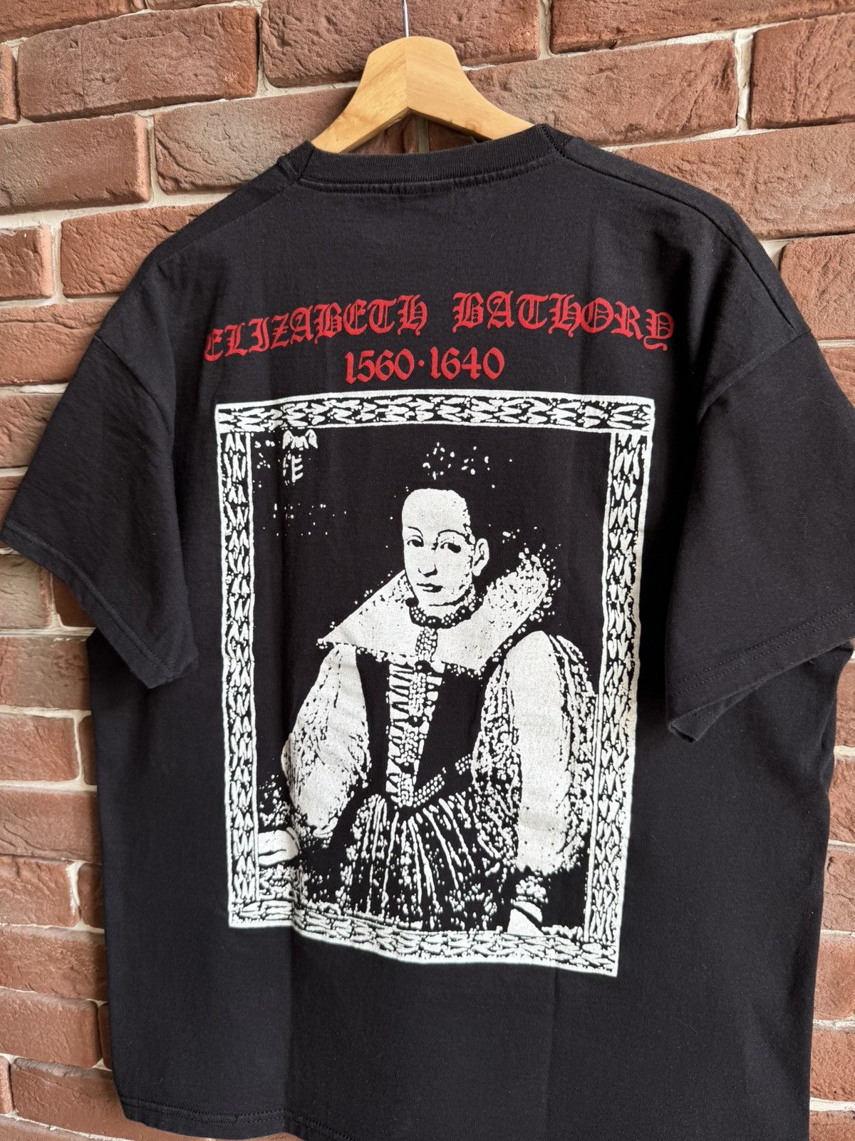 Band Tees Elizabeth Bathory Vintage 00s Goat Queen Metal Band Tee 666 Size US XL / EU 56 / 4 - 7 Thumbnail