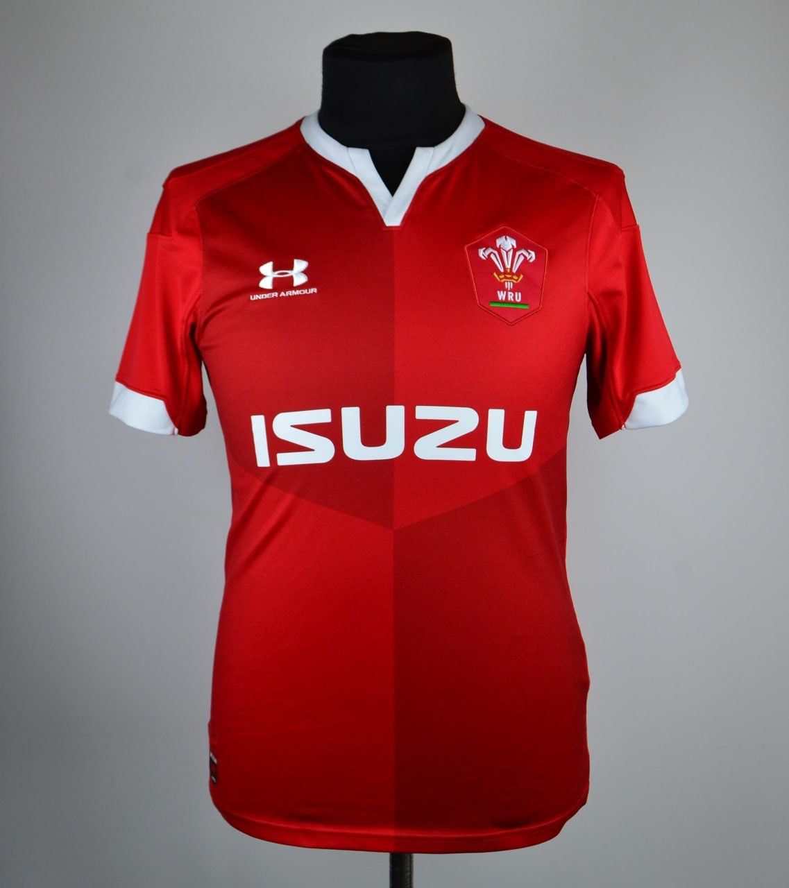 Under Armour Welsh Rugby WRU Red Jersey Shirt Isuzu Under Armour Size US S / EU 44-46 / 1 - 1 Thumbnail