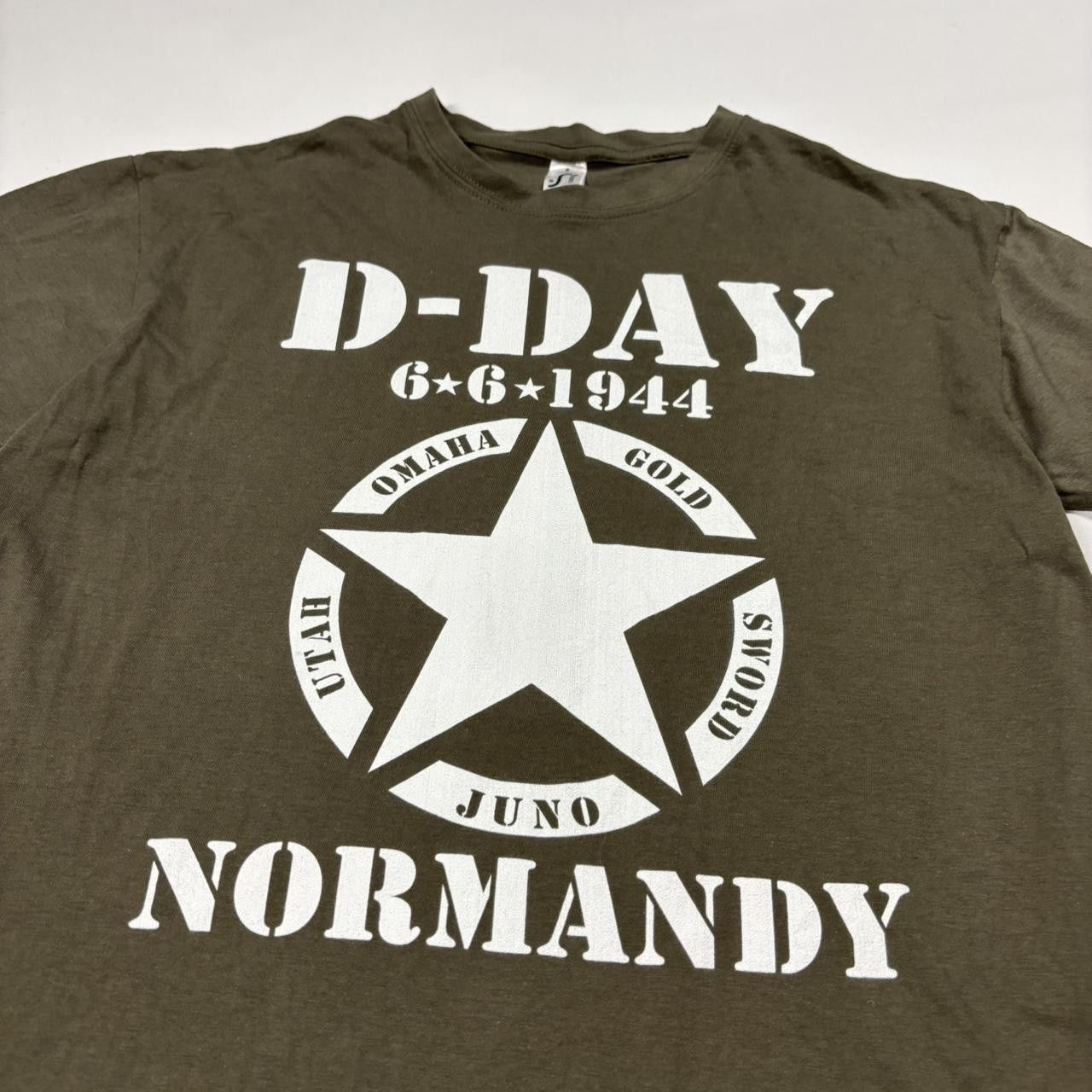 Japanese Brand washed graphic t-shirt D-Day Normandy 1944 military tee M Size US M / EU 48-50 / 2 - 3 Thumbnail