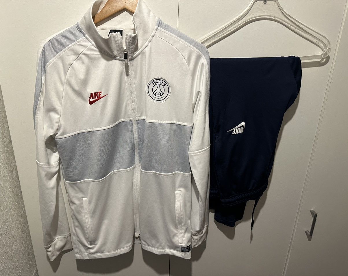 Nike Tracksuit Paris Saint-Germain PSG Size M-L Vintage