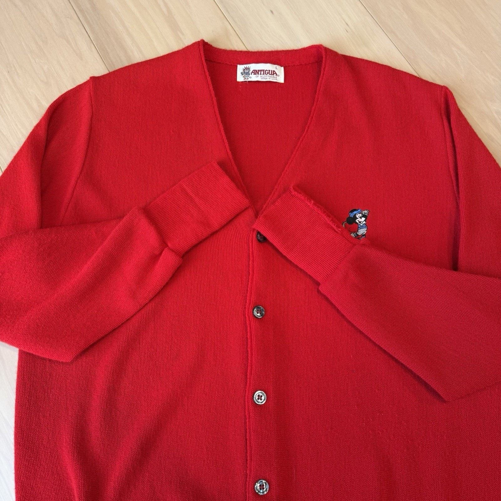 Disney Vintage Disney Mickey Mouse Cardigan L Red Acrylic Sweater Size US L / EU 52-54 / 3 - 5 Thumbnail