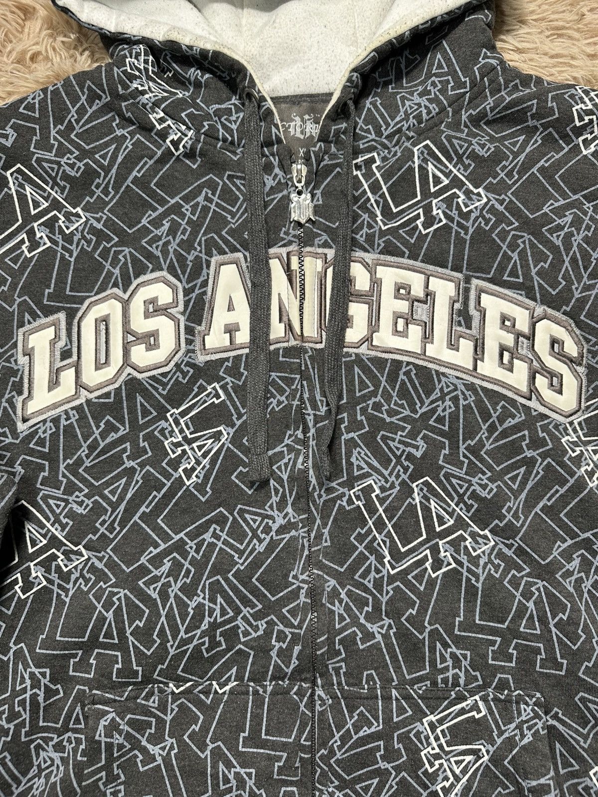 Vintage Victorious Urban Underground "LA" graphic pattern Hoodie Size US XXL / EU 58 / 5 - 7 Thumbnail
