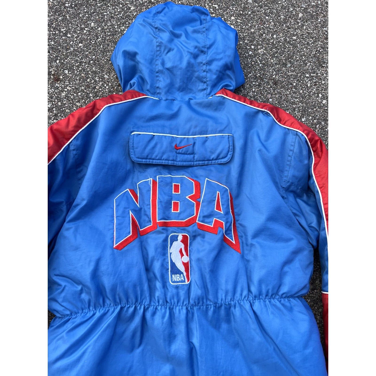 Nike VINTAGE Nike NBA Puffer Jacket Reversible Mens Large Nylon Blue Size US L / EU 52-54 / 3 - 5 Thumbnail