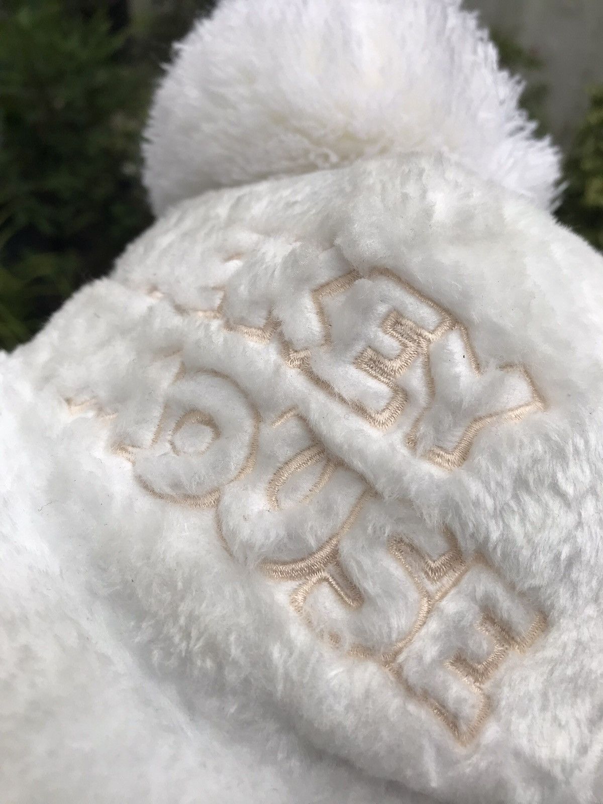 Disney ACCEPT OFFER 💥 AUTHENTIC MICKEY MOUSE FULL FAUX FUR CAP HAT Size ONE SIZE - 3 Thumbnail