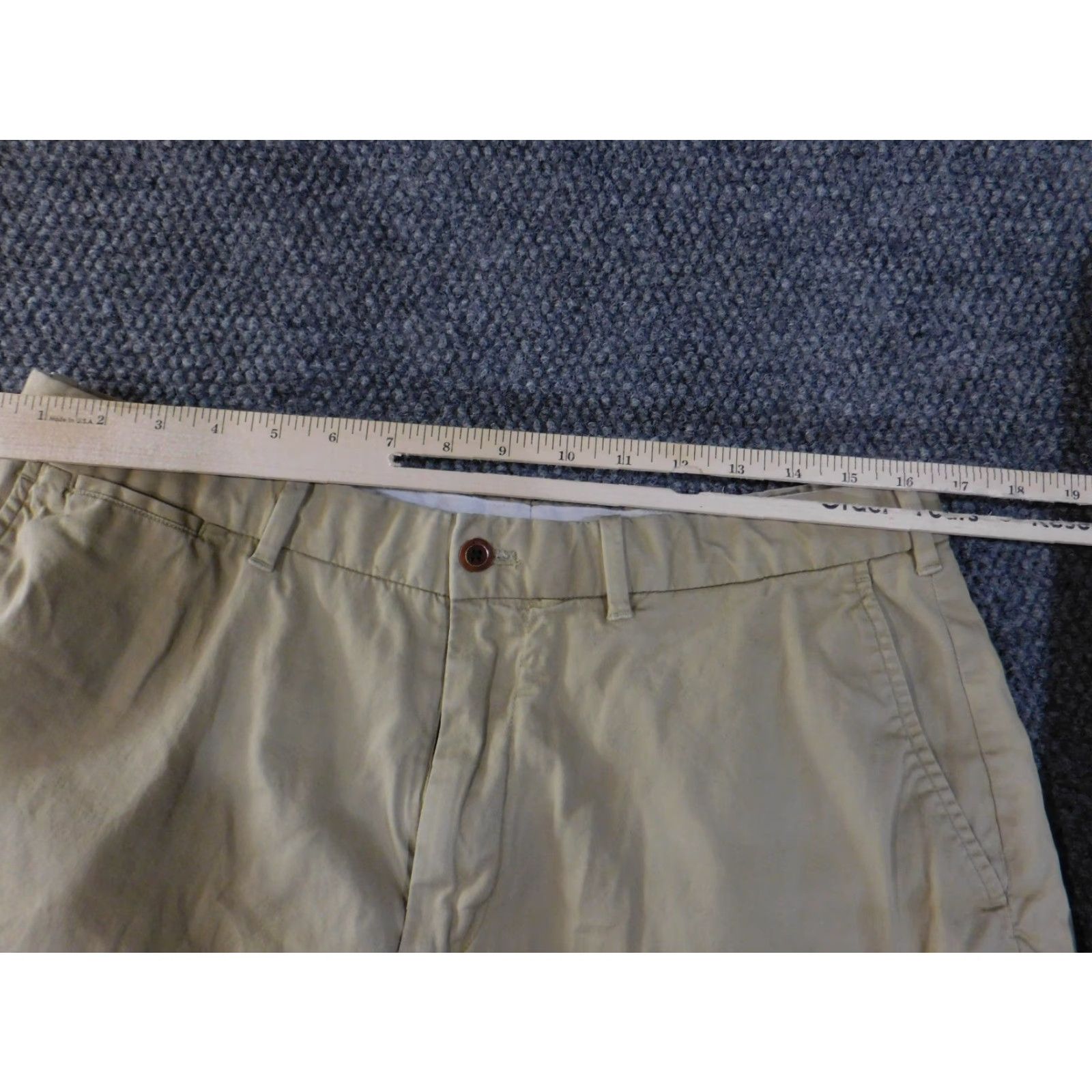 Polo Ralph Lauren Polo Ralph Lauren Shorts Mens 34 Khaki Cotton Stretch Chino Casual Flat Front Pockets 11 Inseam Regular Fit Size US S / EU 44-46 / 1 - 5 Thumbnail