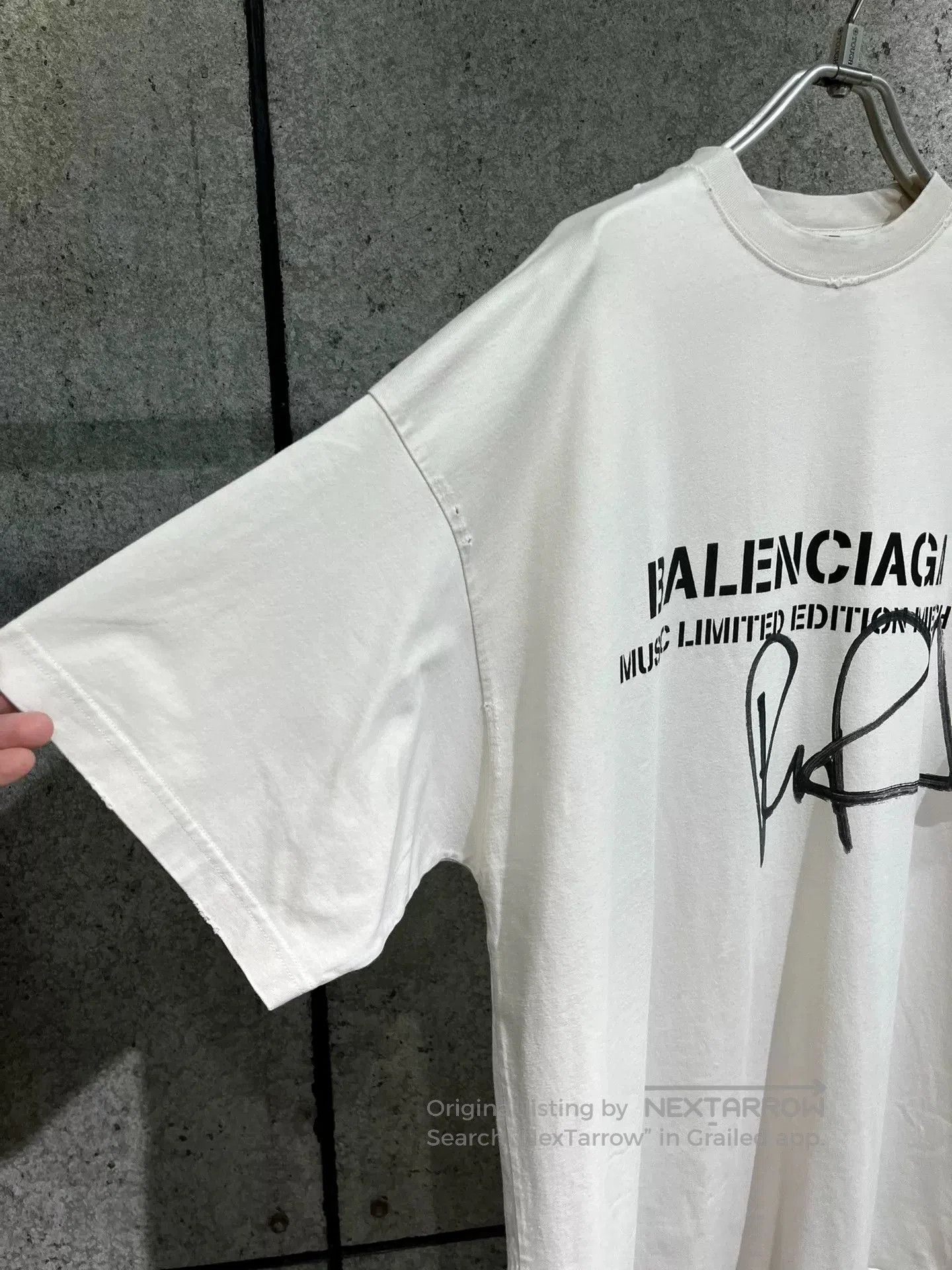 Balenciaga Balenciaga Rupaul Loose Short-Sleeve Top. Size US M / EU 48-50 / 2 - 3 Thumbnail