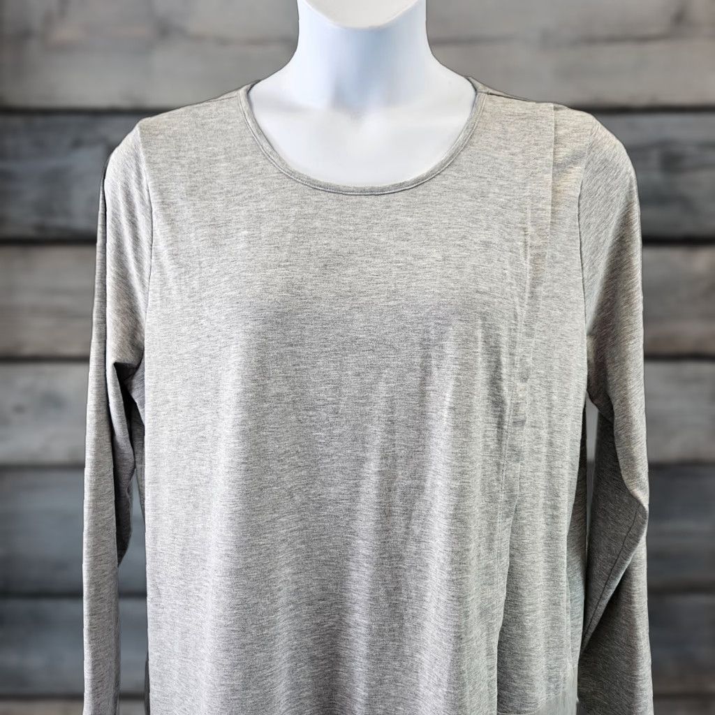 Soft Surroundings Soft Surroundings Womens Top 1X Gray Long Sleeve Chiffon Trim Blouse Size XL / US 12-14 / IT 48-50 - 1 Thumbnail