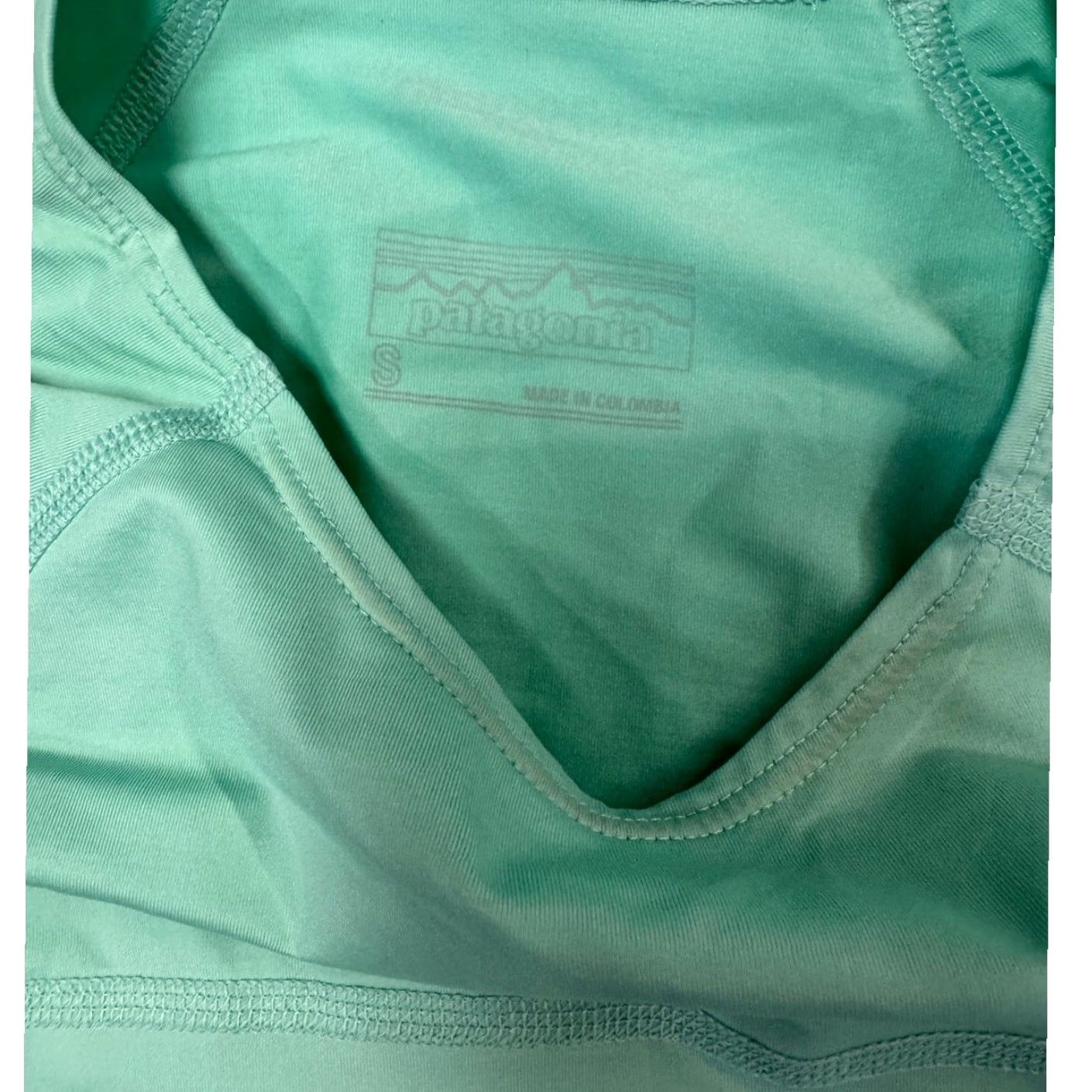 Patagonia VINTAGE Women's Patagonia Short-Sleeved Micro Swell Rashguard Swim Top Size S Green Size S / US 4 / IT 40 - 4 Thumbnail