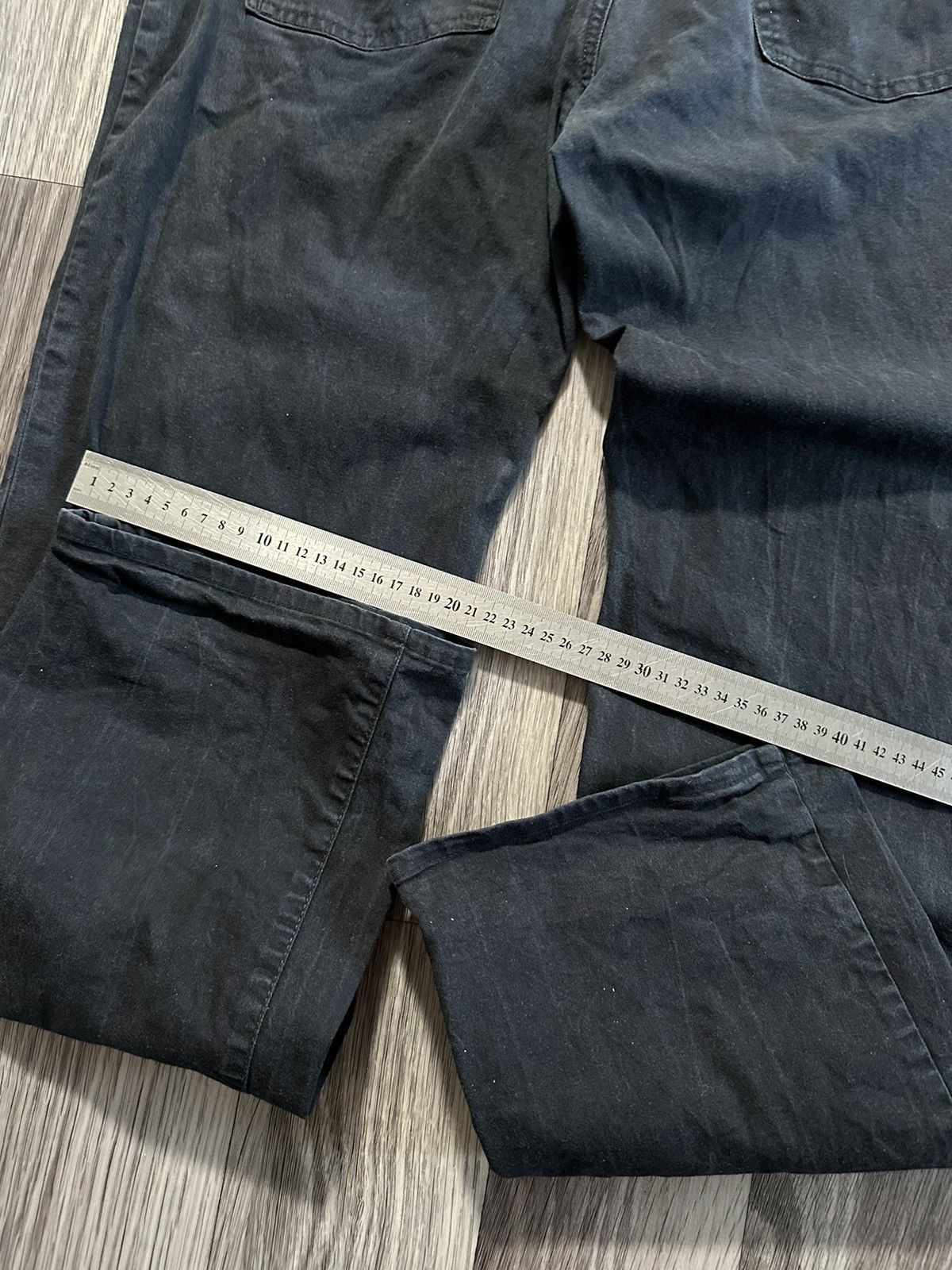 Armani Armani metal logo wide baggy vintage jeans mens size 36 Size US 36 / EU 52 - 13 Thumbnail