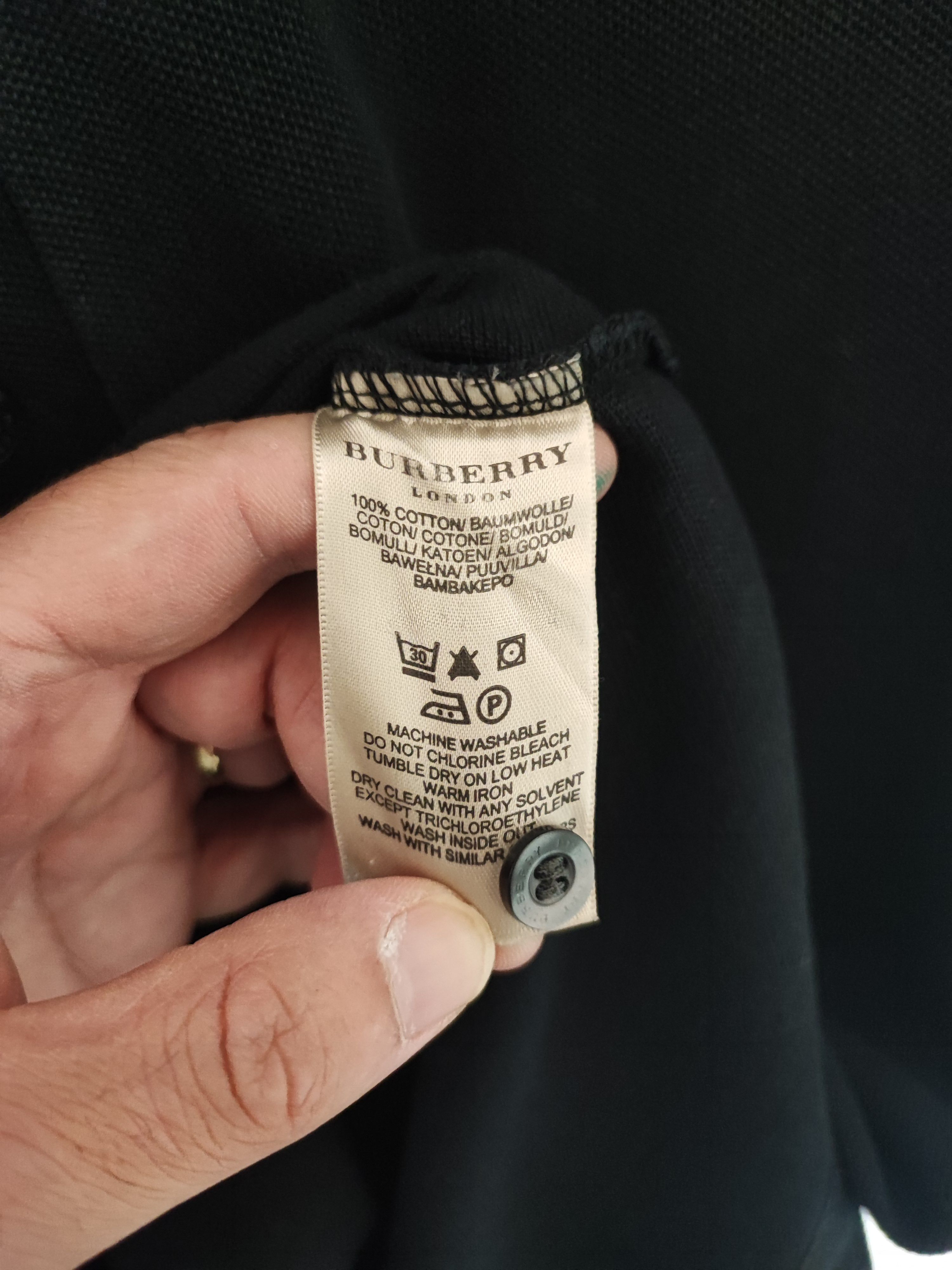 Burberry 🔥 Burberry Polo size L Black 🔥 Size US L / EU 52-54 / 3 - 6 Thumbnail