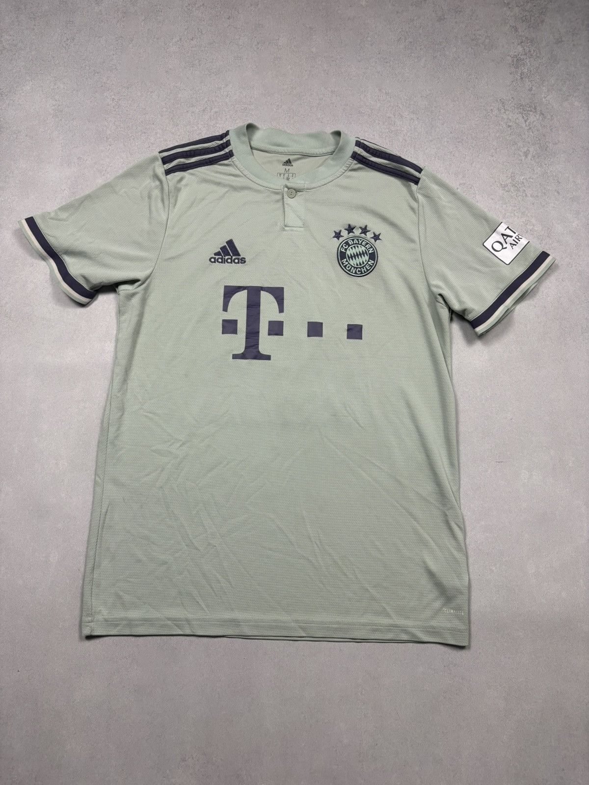 Adidas Bayern Munich Robben #10 2018/19 Football Jersey Adidas M Size US M / EU 48-50 / 2 - 1 Thumbnail