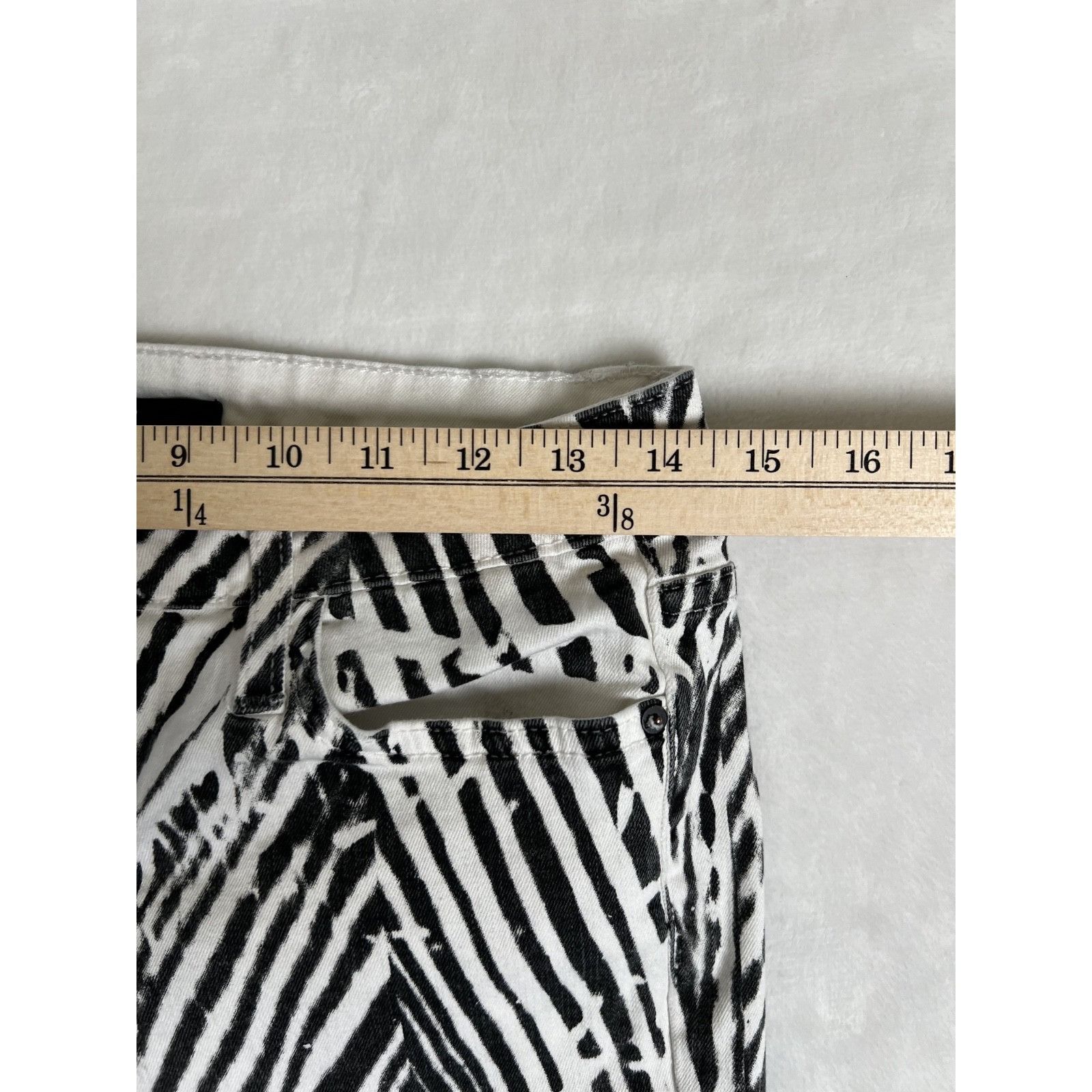 Joe's JOE'S Jeans Wood Grain Print Skinny Ankle Pants Black & Whit Size 28" / US 6 / IT 42 - 4 Thumbnail