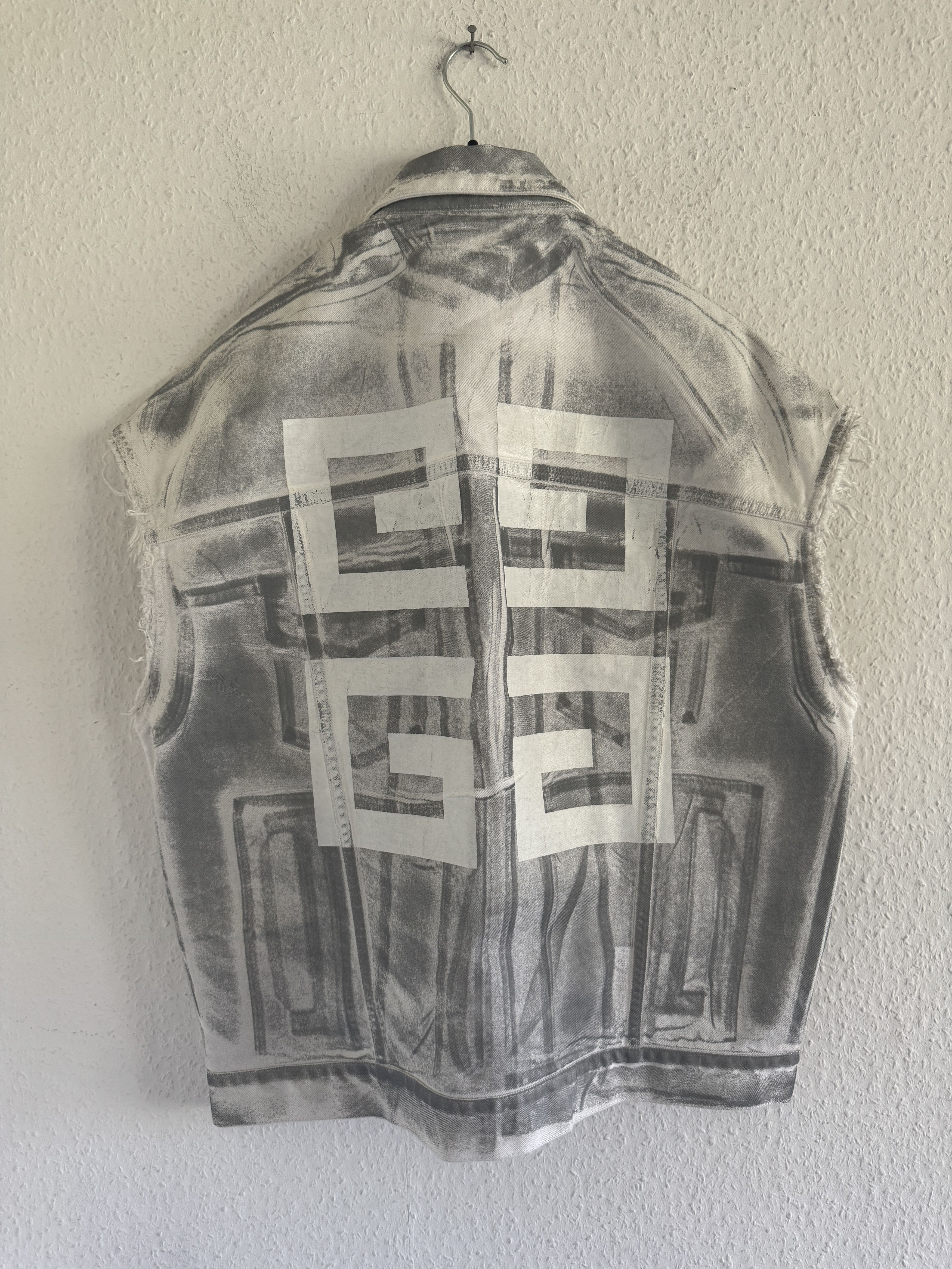 Givenchy 4G Graffiti-Print Reflective Denim Vest – Runway Sample Size US M / EU 48-50 / 2 - 11 Thumbnail