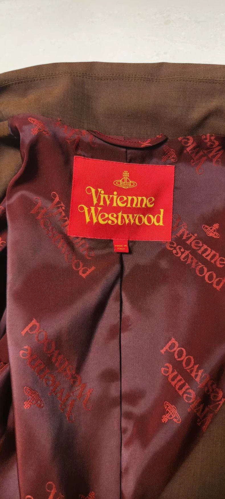 Vivienne Westwood Vivienne Westwood A red-tasseled suit jacket Size XS / US 0-2 / IT 36-38 - 4 Thumbnail