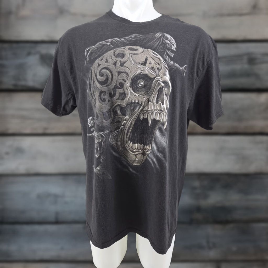 Vintage Zombie Skull Skeleton Reaper Halloween Grunge Black Graphic T-Shirt XL Men's Short Sleeve Crew Neck Cotton Knit Graphic Print Vintage No N/A Size US XL / EU 56 / 4 - 1 Thumbnail