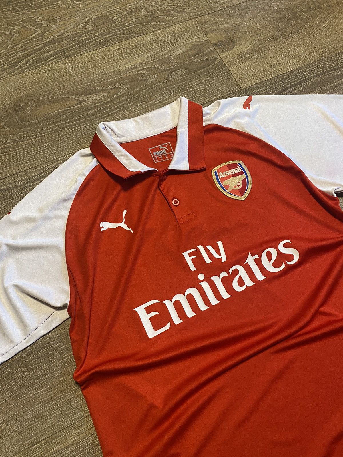 Puma × Vintage Puma Arsenal Fly Emirates 2017-2018 Alexis Sanchez Size M Size US M / EU 48-50 / 2 - 4 Thumbnail