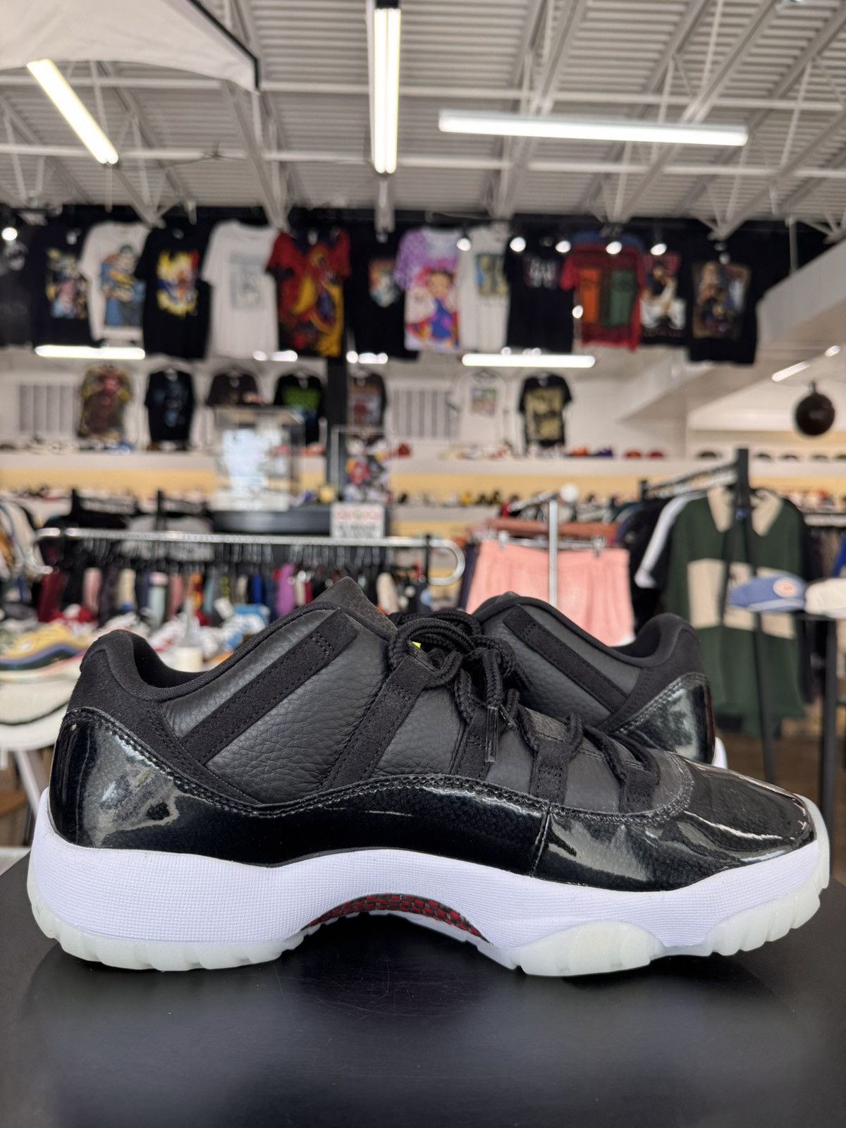 Jordan Brand Air Jordan 11 Low 72-10 Size 12 (2022) Size US 12 / EU 45 - 3 Thumbnail