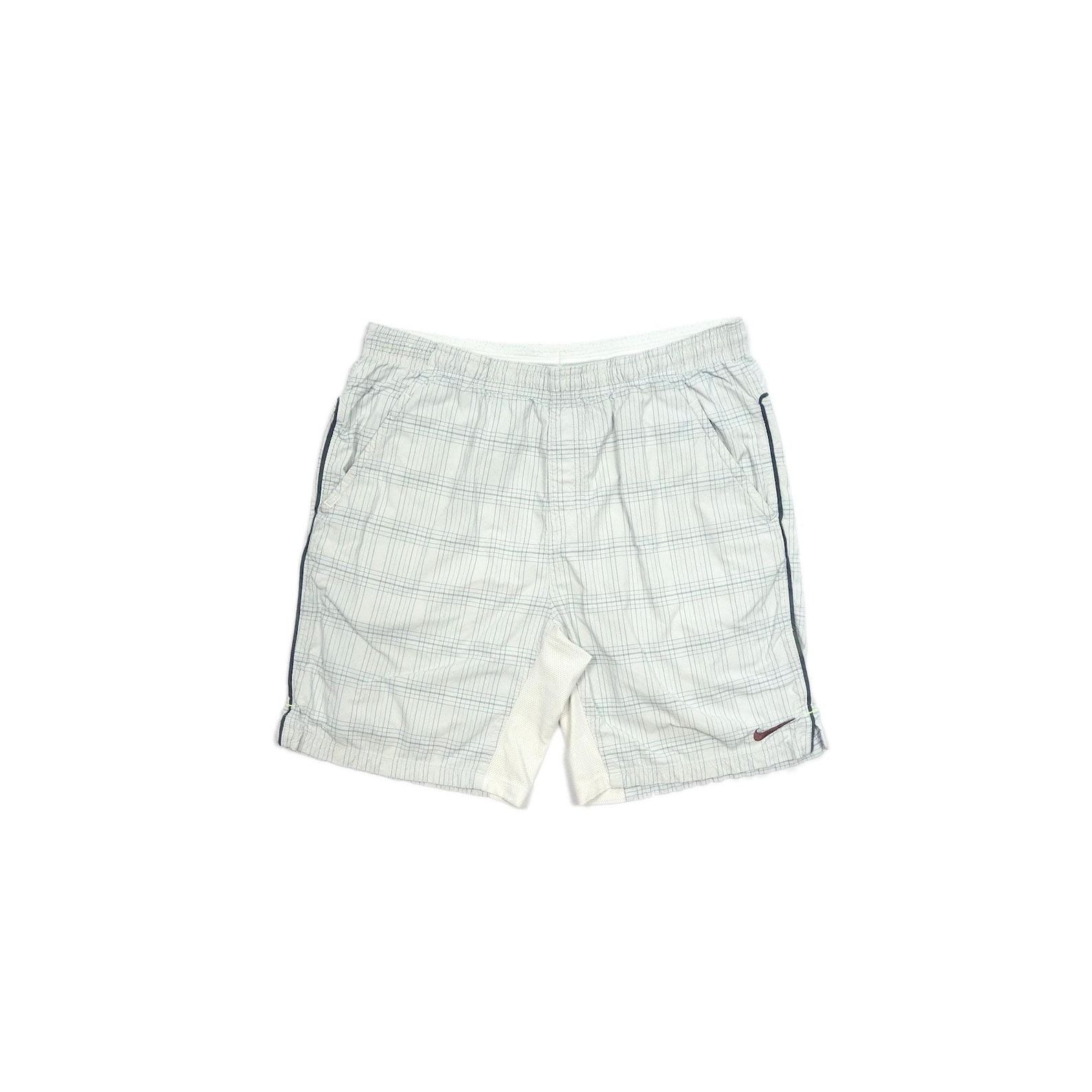 Nike × Vintage Vintage NIKE Sports Shorts Size M / L Size US 36 / EU 52 - 1 Thumbnail