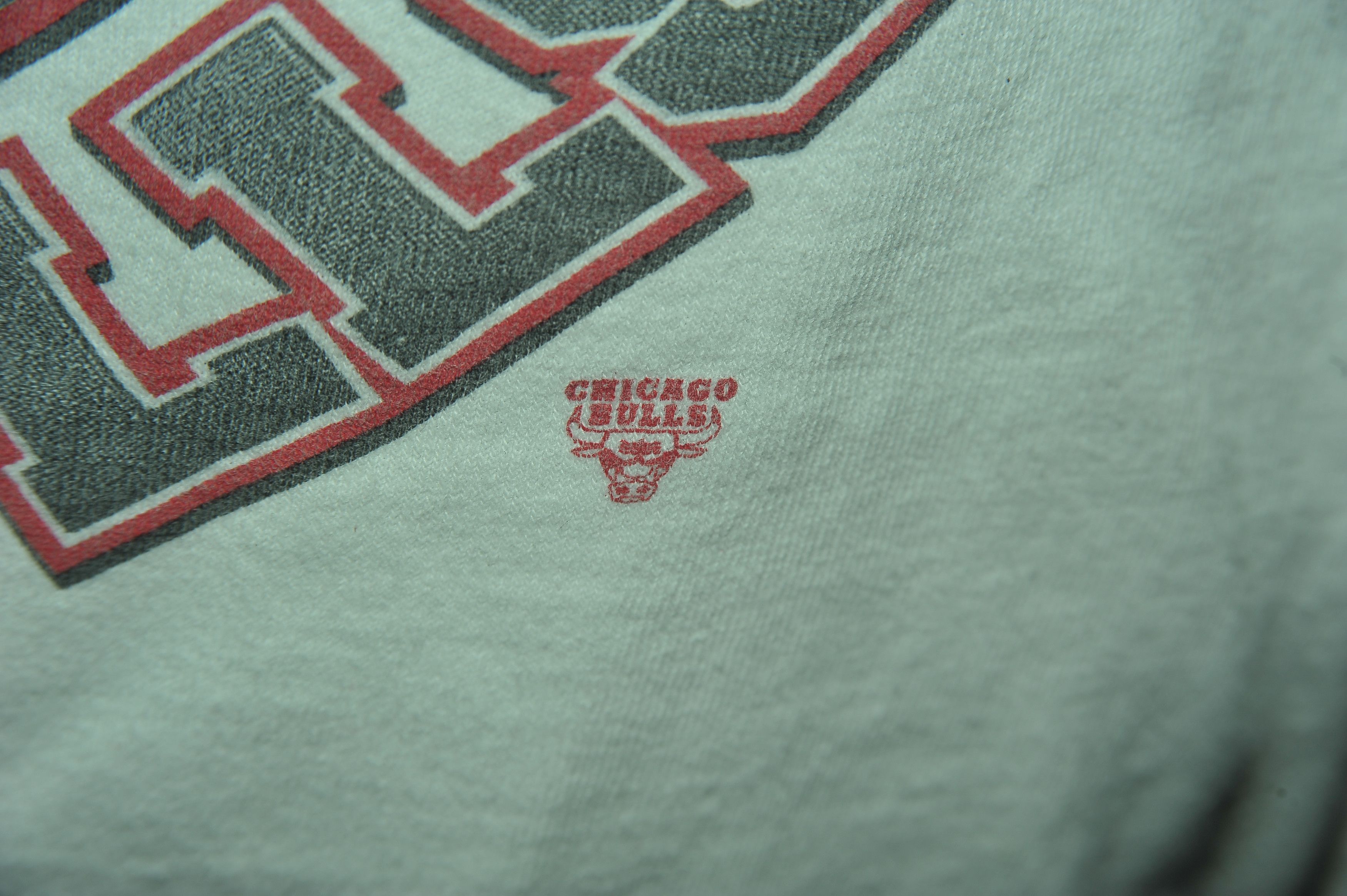 Vintage Vintage 90s 1997 Chicago Bulls NBA Champions T-shirt Size US XL / EU 56 / 4 - 3 Thumbnail