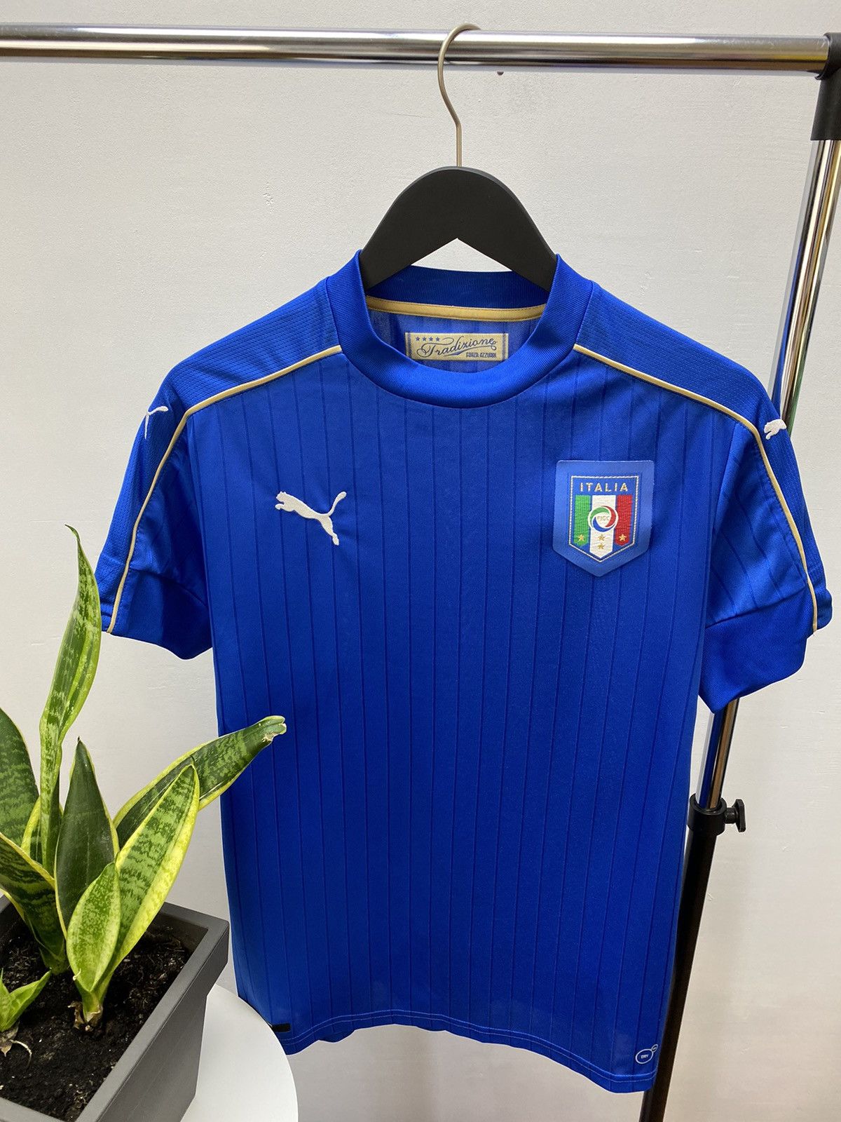 Puma Puma Italy 2016 Home Kit Soccer Jersey Football Shirt Size US M / EU 48-50 / 2 - 5 Thumbnail