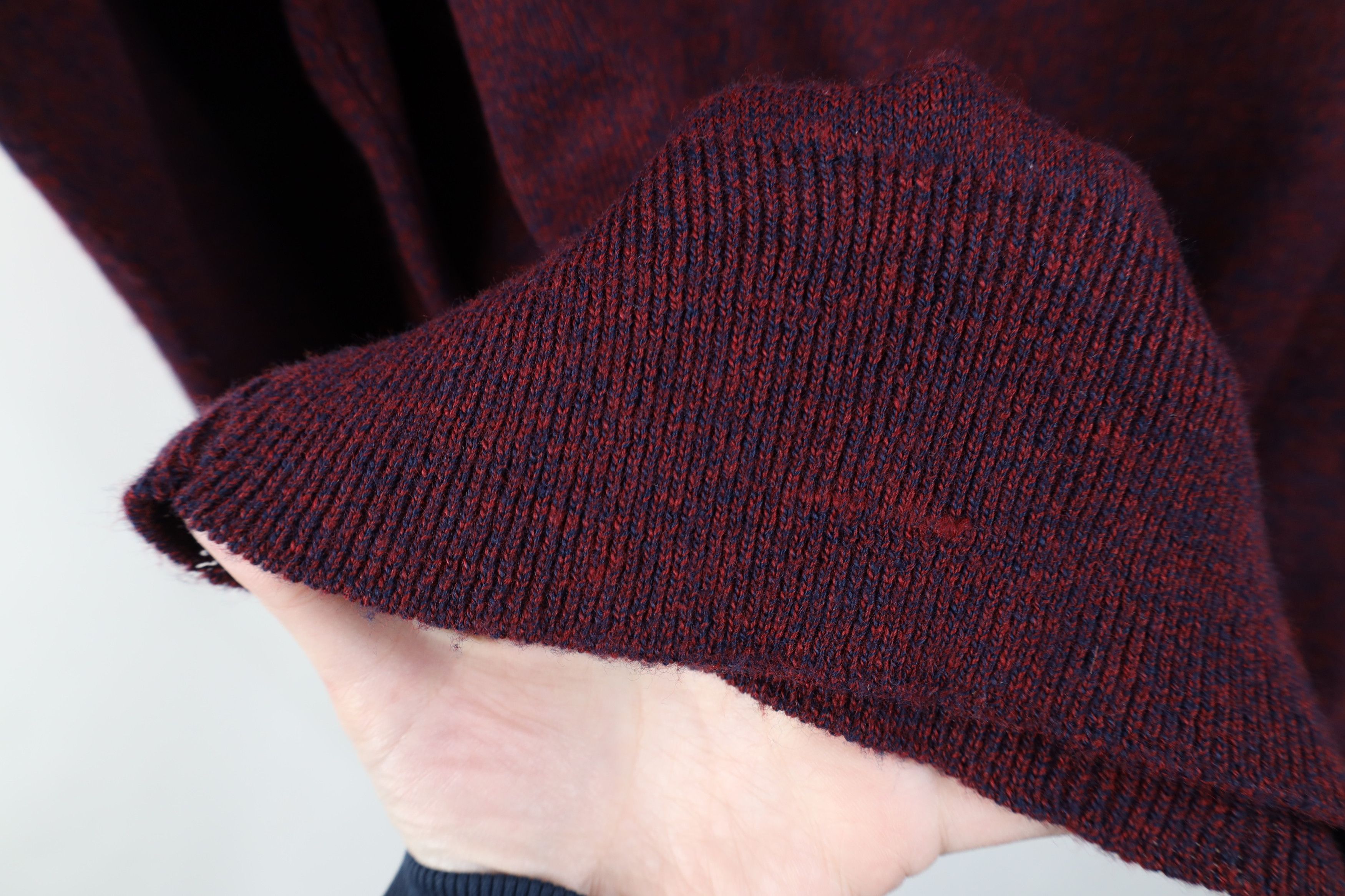 Vintage Vintage 70s Streetwear V-Neck Sweater Heather Red USA Size US M / EU 48-50 / 2 - 8 Thumbnail