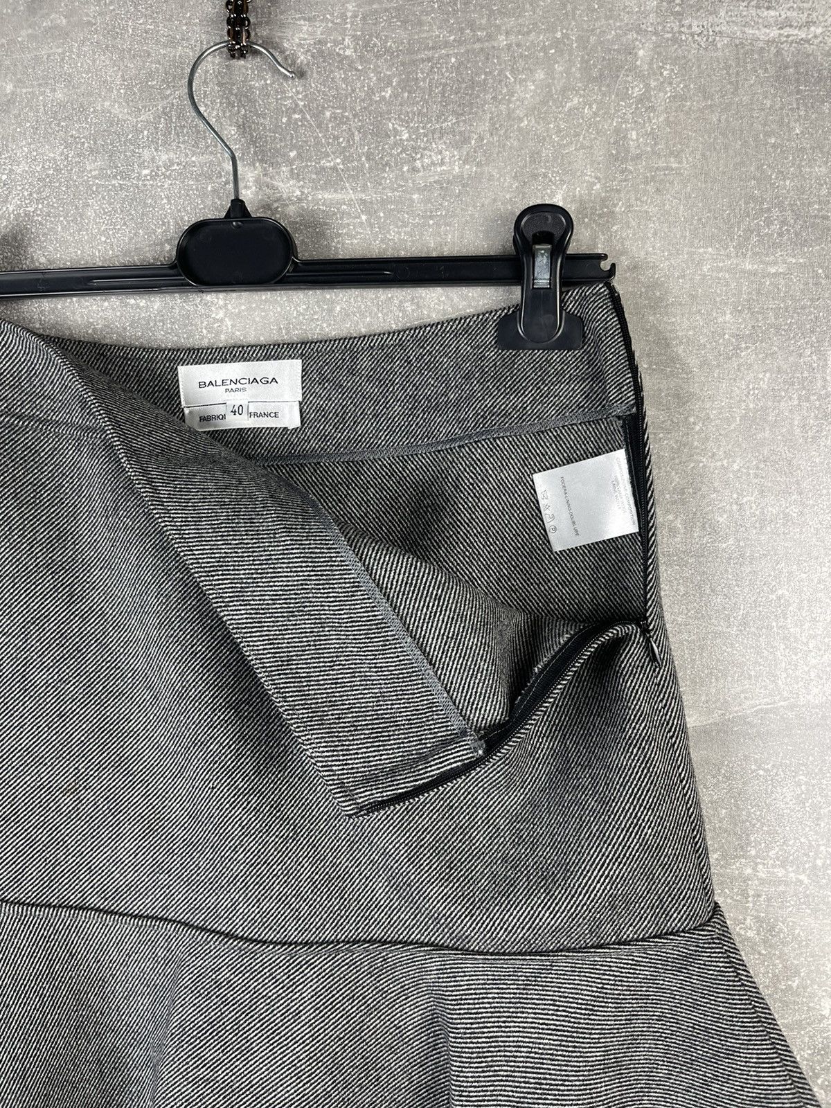 Balenciaga Balenciaga Paris Wool Gray Striped Midi Skirt Size 27" / US 4 / IT 40 - 6 Thumbnail