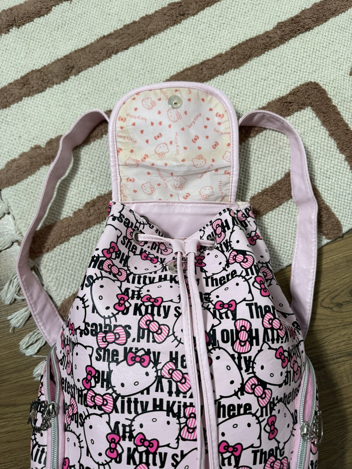 Cartoon Network VINTAGE HELLO KITTY MONOGRAMMY2K BACKPACK Size ONE SIZE - 4 Thumbnail