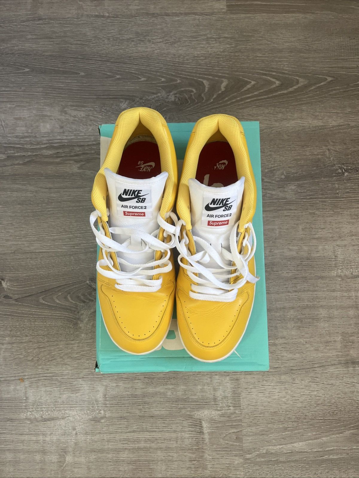 Nike × Supreme Nike Supreme Air Force 2 Yellow Size US 12 / EU 45 - 3 Thumbnail