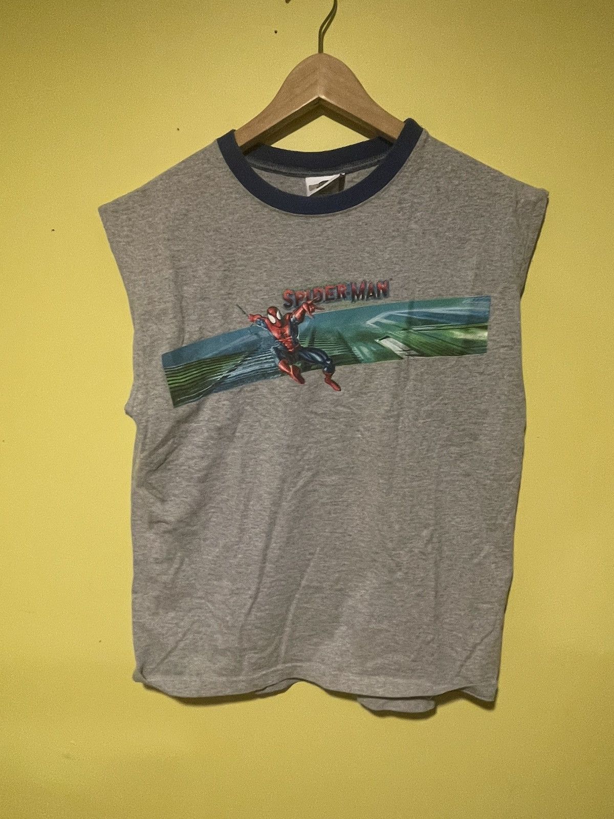 Marvel Comics × Universal Studios × Vintage Vintage 2000s Universal Studios Spiderman Tank Top Small Size US S / EU 44-46 / 1 - 1 Thumbnail