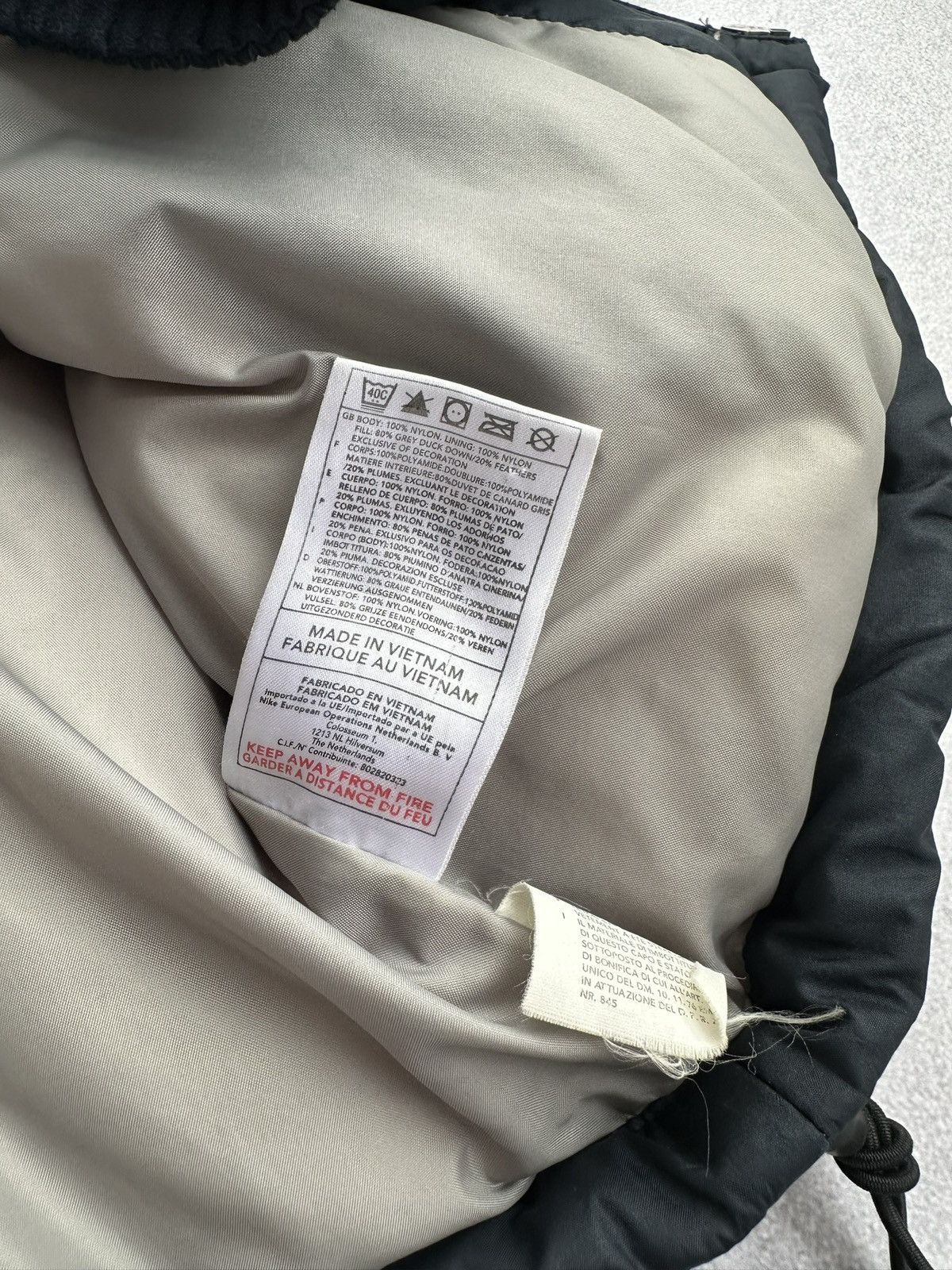Nike × Vintage Vintage Nike Streetwear Y2K Puffer Jacket Size US S / EU 44-46 / 1 - 18 Thumbnail