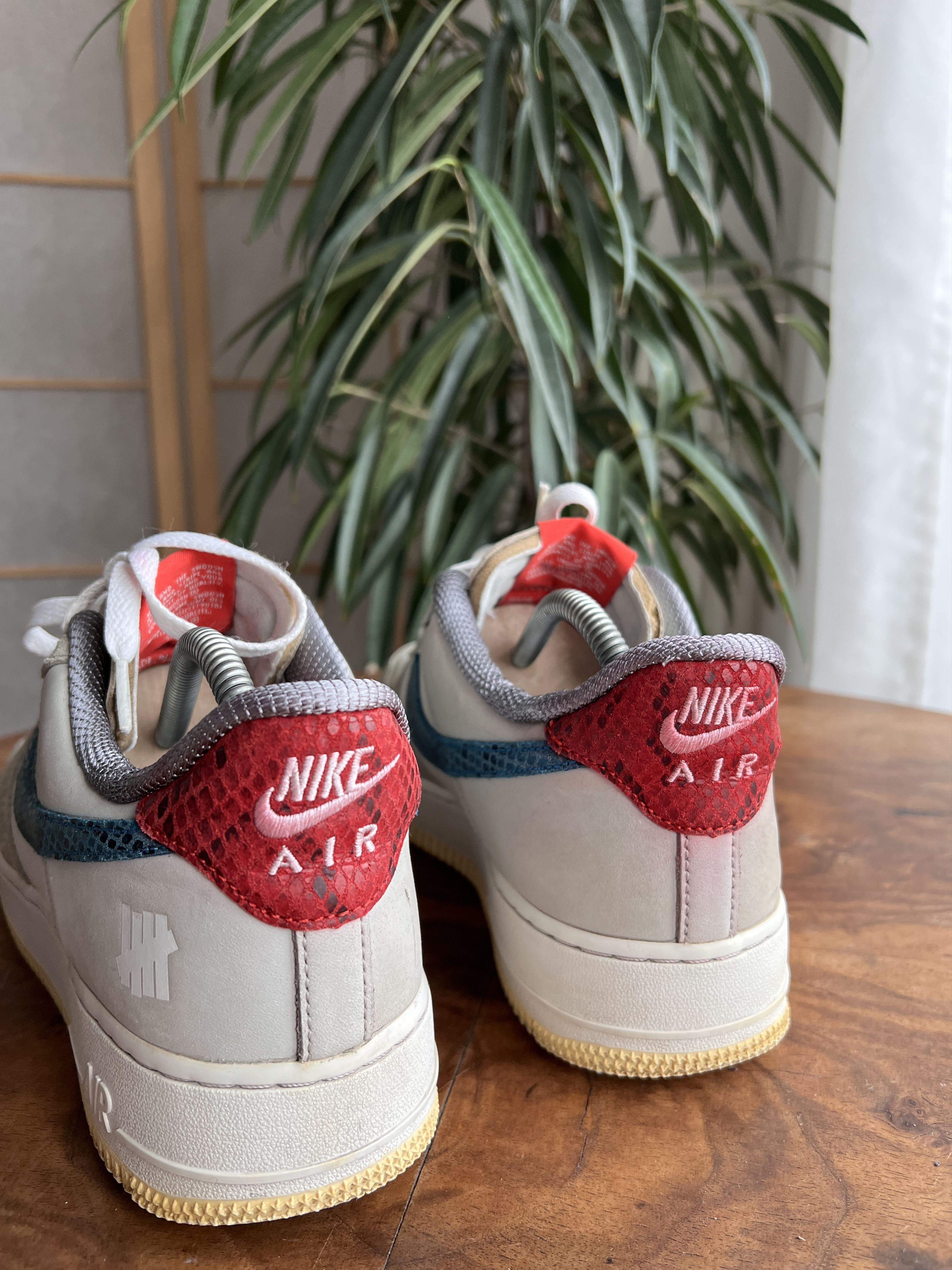 Nike × Undefeated Undefeated x Nike Air force 1 low SP 5 on it sneakers dunk Size US 10 / EU 43 - 17 Thumbnail