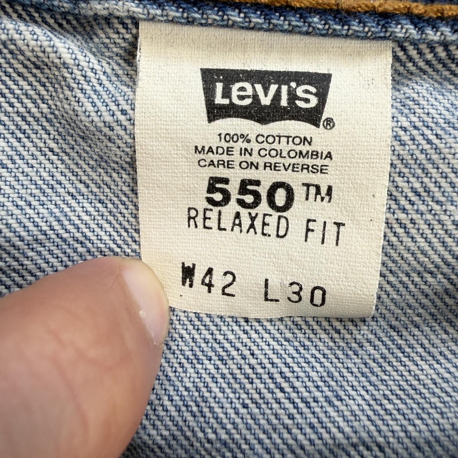 Levi's Levis 550 Relaxed Fit Jeans 42x30 Light Wash Denim Y2K Mens Size US 42 / EU 58 - 5 Thumbnail