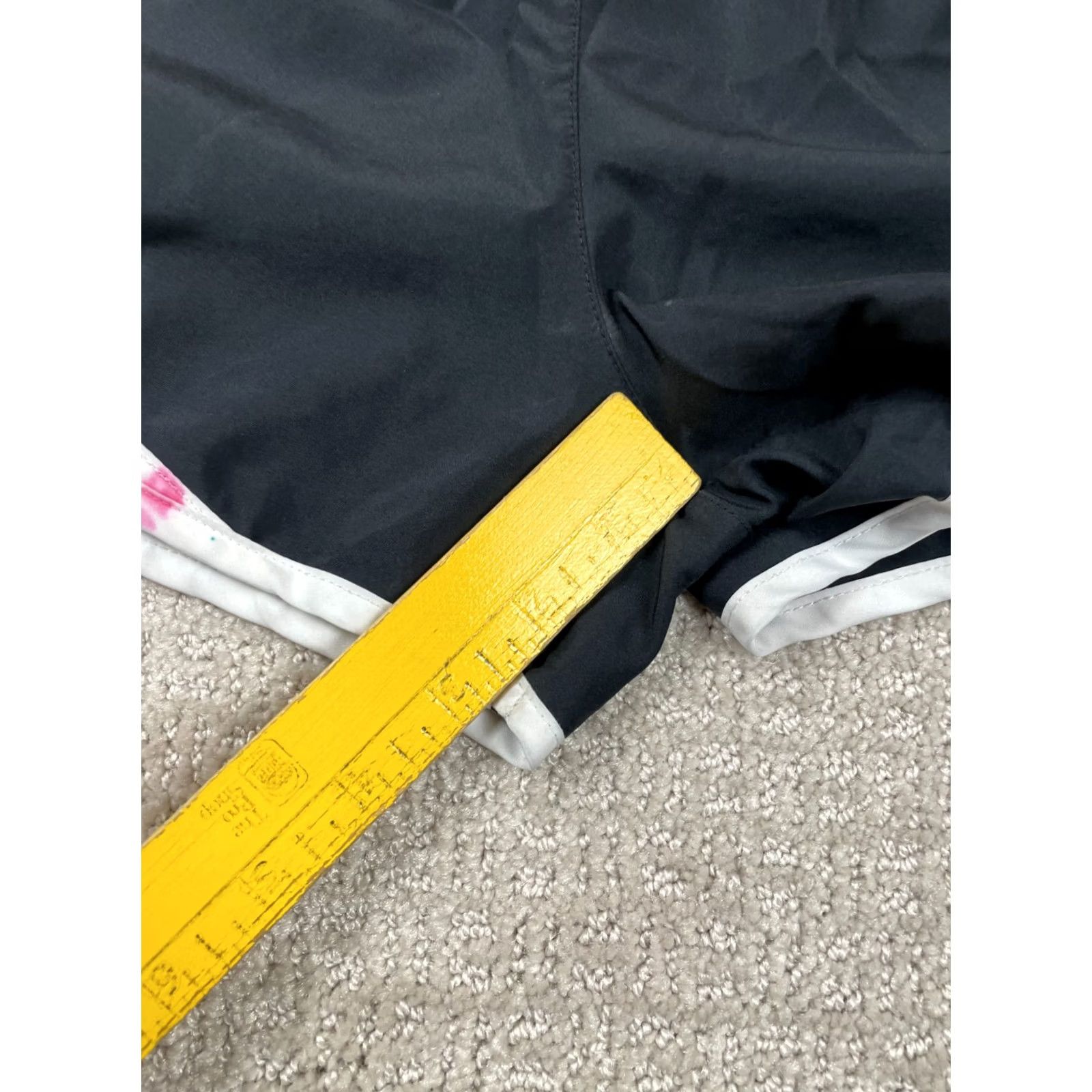 Nike Nike Tempo Shorts Womens S Black White Dri-FIT Athletic Running Gym 3 in Inseam Womens Summer Spring Regular Elastic Waist Machine Washable Size 28" / US 6 / IT 42 - 3 Thumbnail