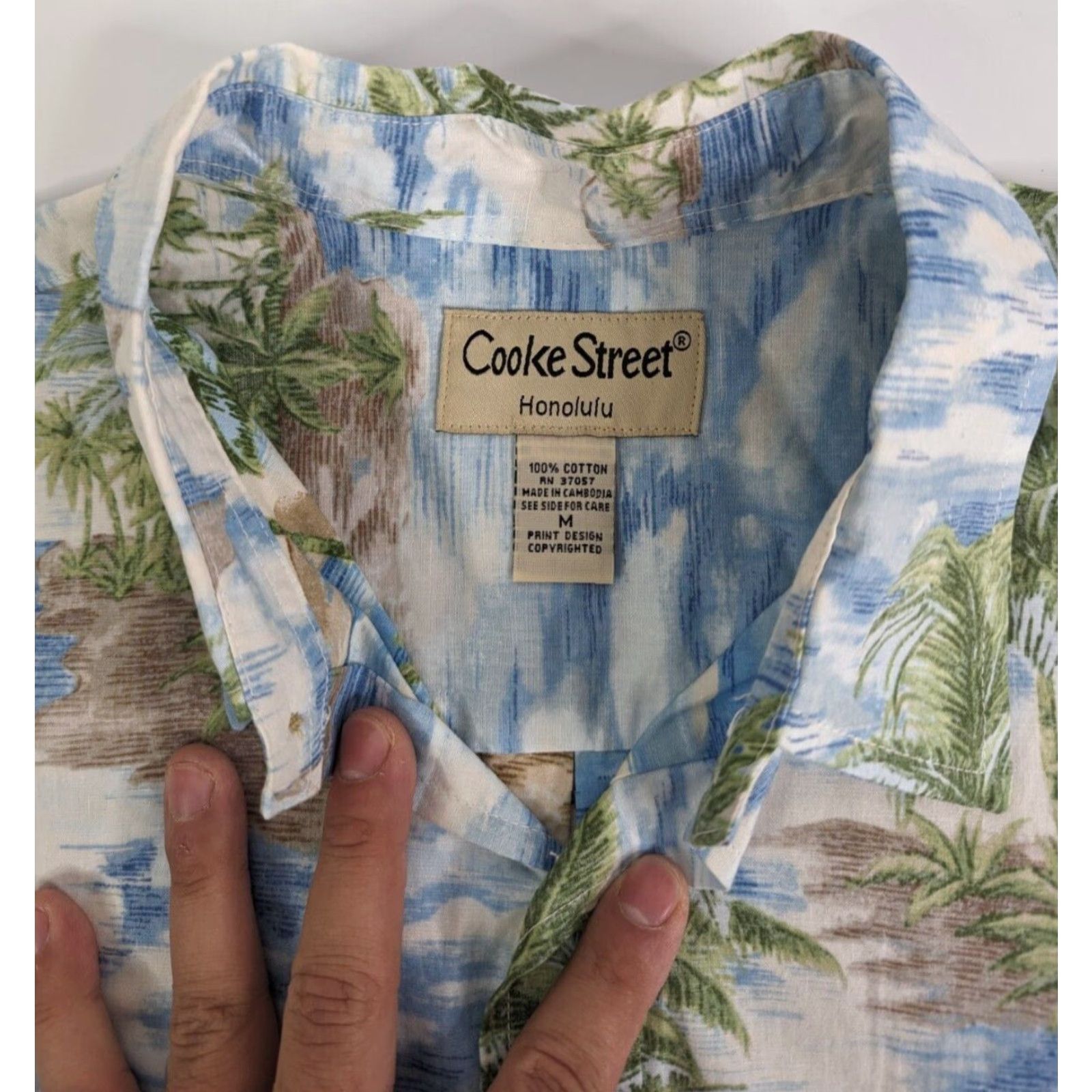 Vintage Cooke Street Mens Hawaiian Shirt Palm Trees Short Sleeve Size Medium Blue Cotton Button-Up Casual Size US M / EU 48-50 / 2 - 7 Thumbnail