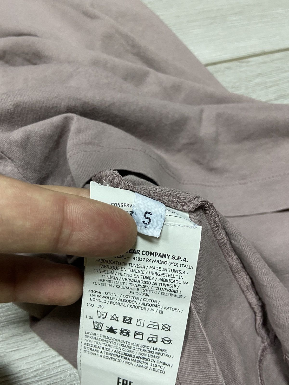 Stone Island Stone Island big logo reflective vintage distressed shirt Size US S / EU 44-46 / 1 - 7 Thumbnail