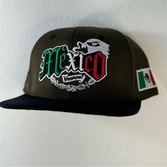 Designer NEW VAMOS MÉXICO GREEN/BLACK FLAT BILL SNAPBACK ORGULLO MEXI Size ONE SIZE - 4 Thumbnail